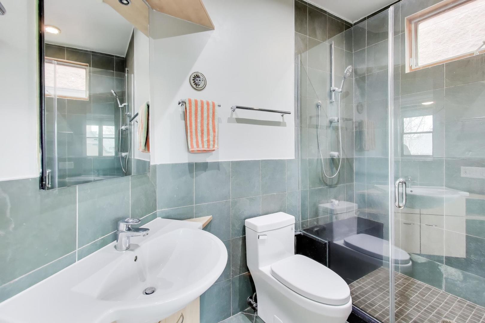 1548 N Hoyne Avenue Unit: 3