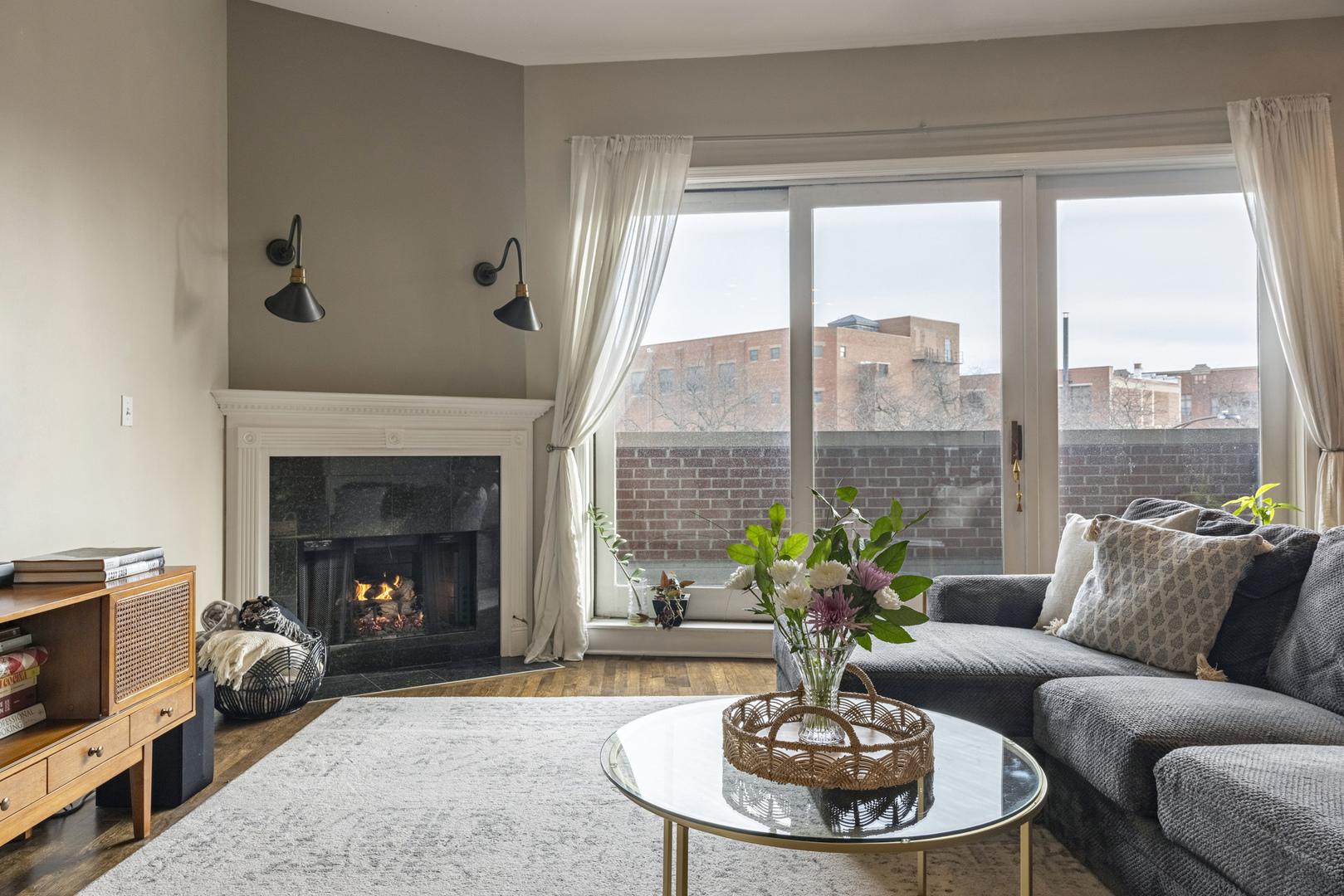 1140 N MILWAUKEE Avenue Unit: 3