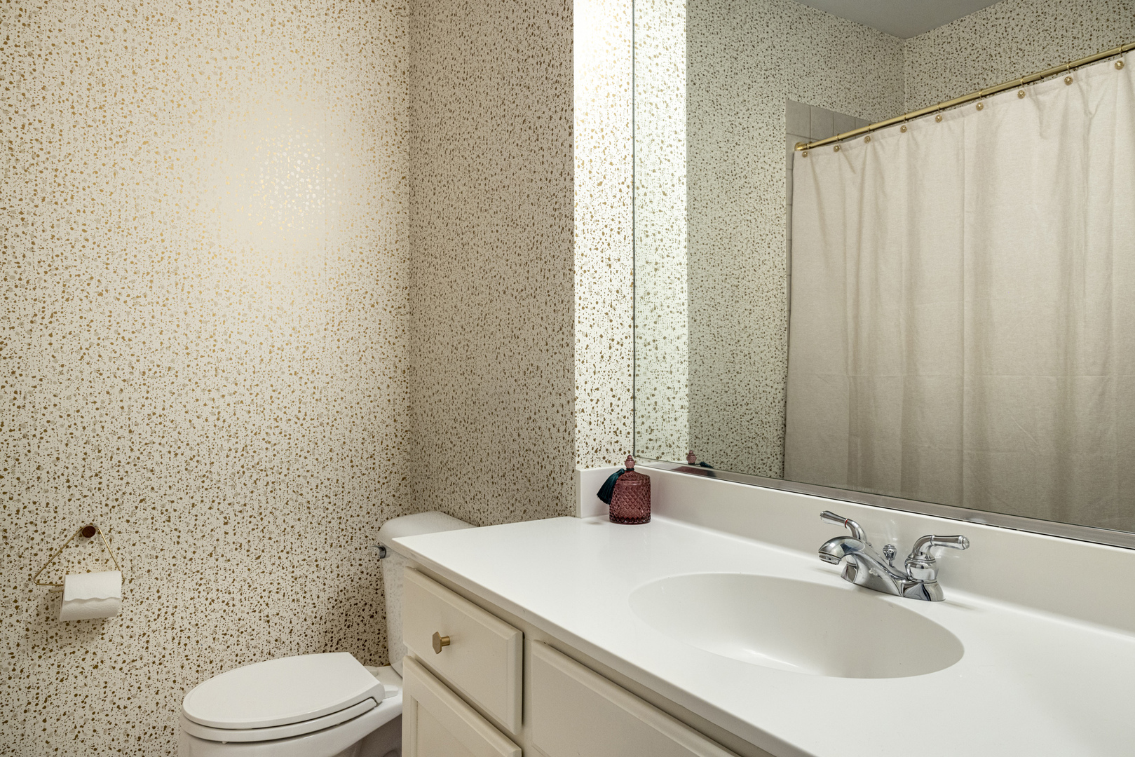 1140 N MILWAUKEE Avenue Unit: 3