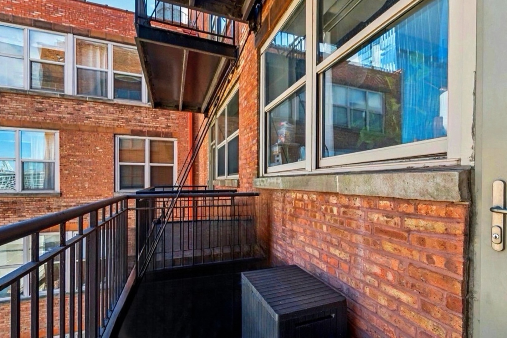 500 S Clinton Street Unit: 641