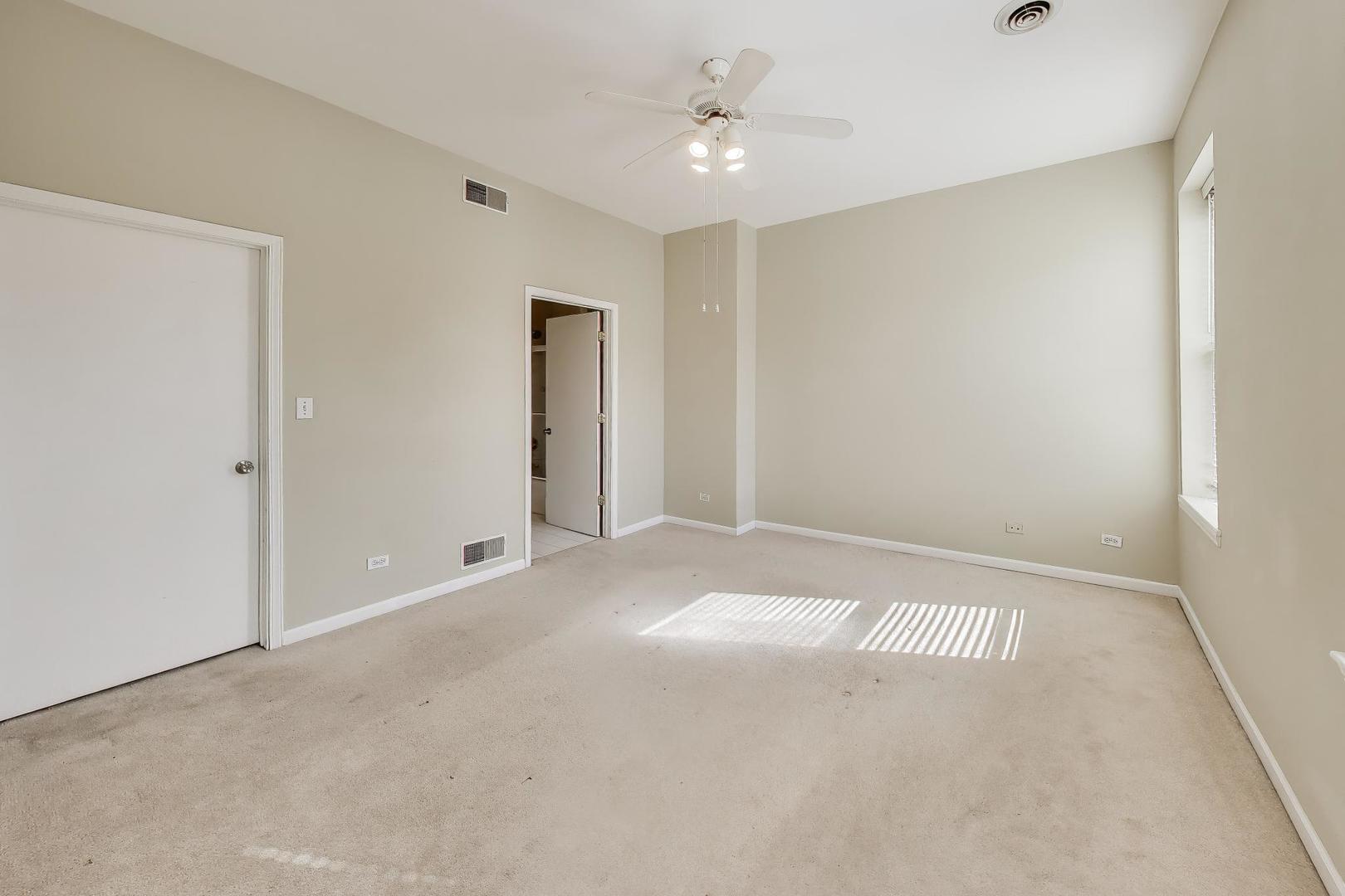 1481 W Irving Park Road Unit: 2B
