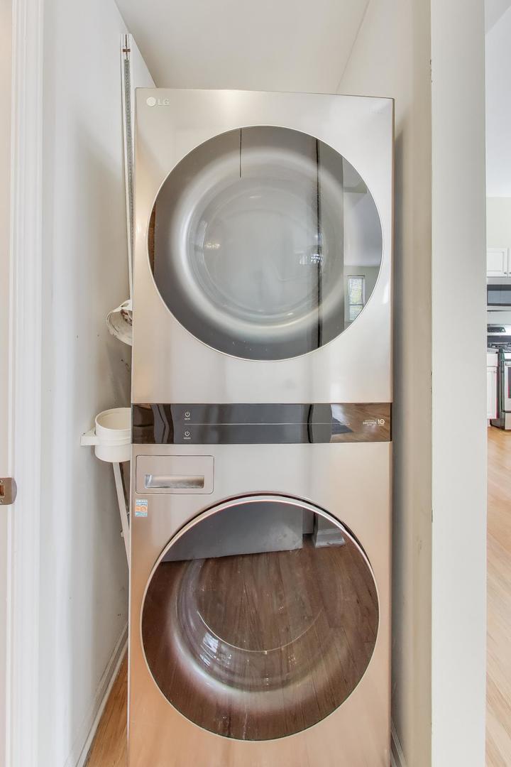 1481 W Irving Park Road Unit: 2B