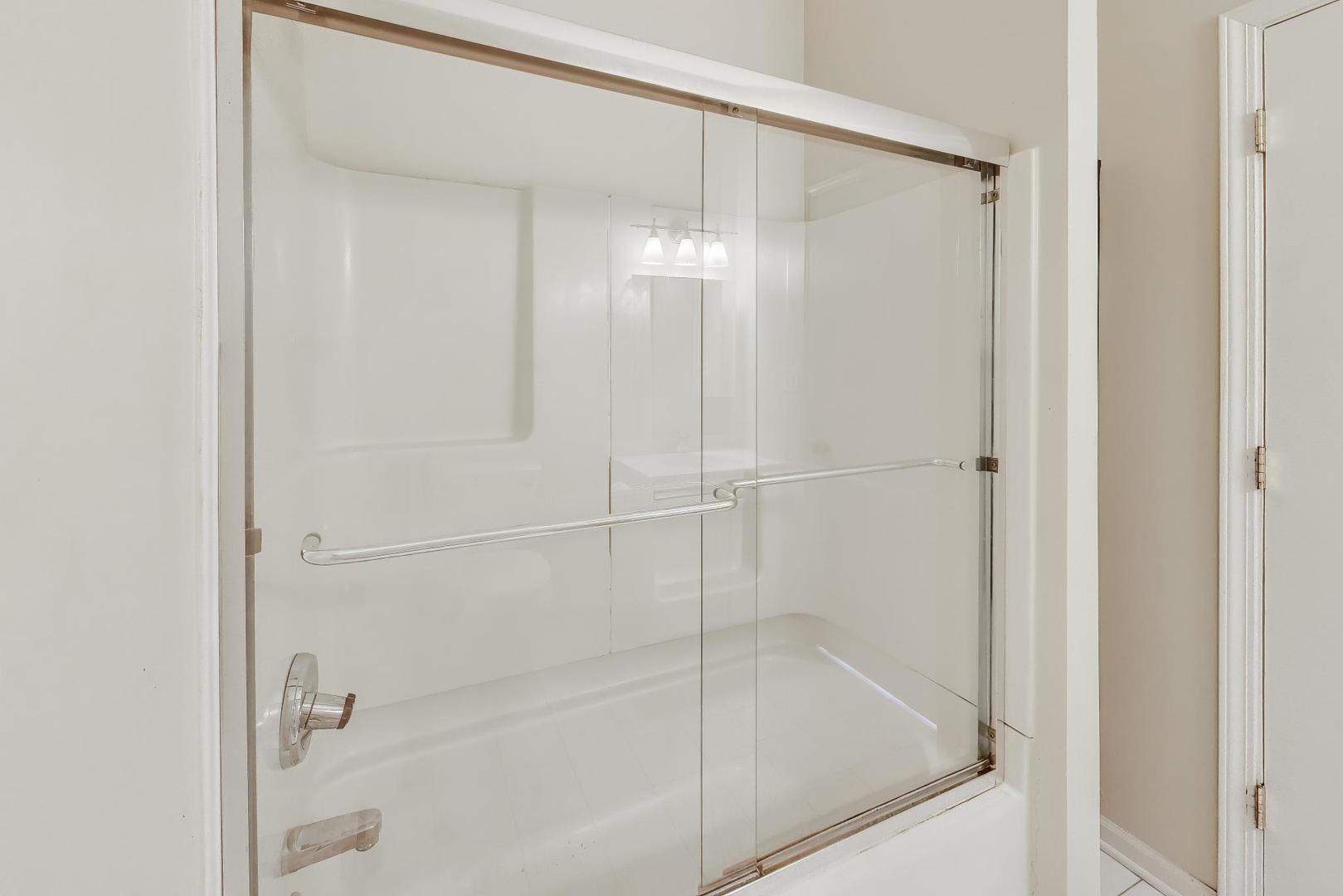 1481 W Irving Park Road Unit: 2B