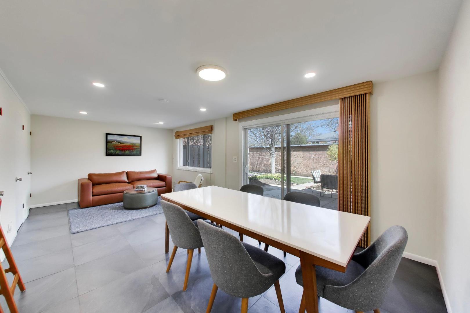 320 Linden Avenue Unit: 0