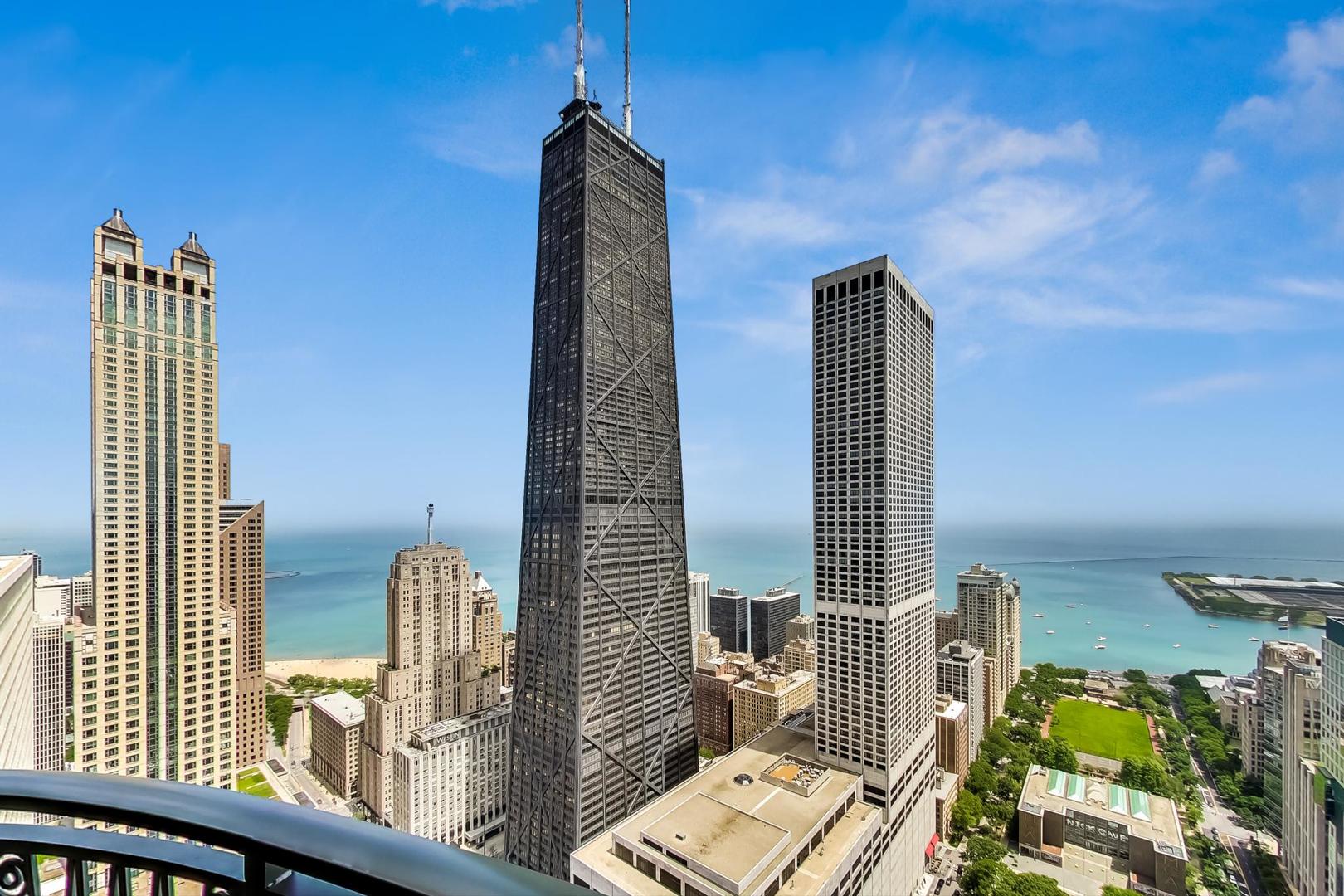 800 N MICHIGAN Avenue Unit: 4801