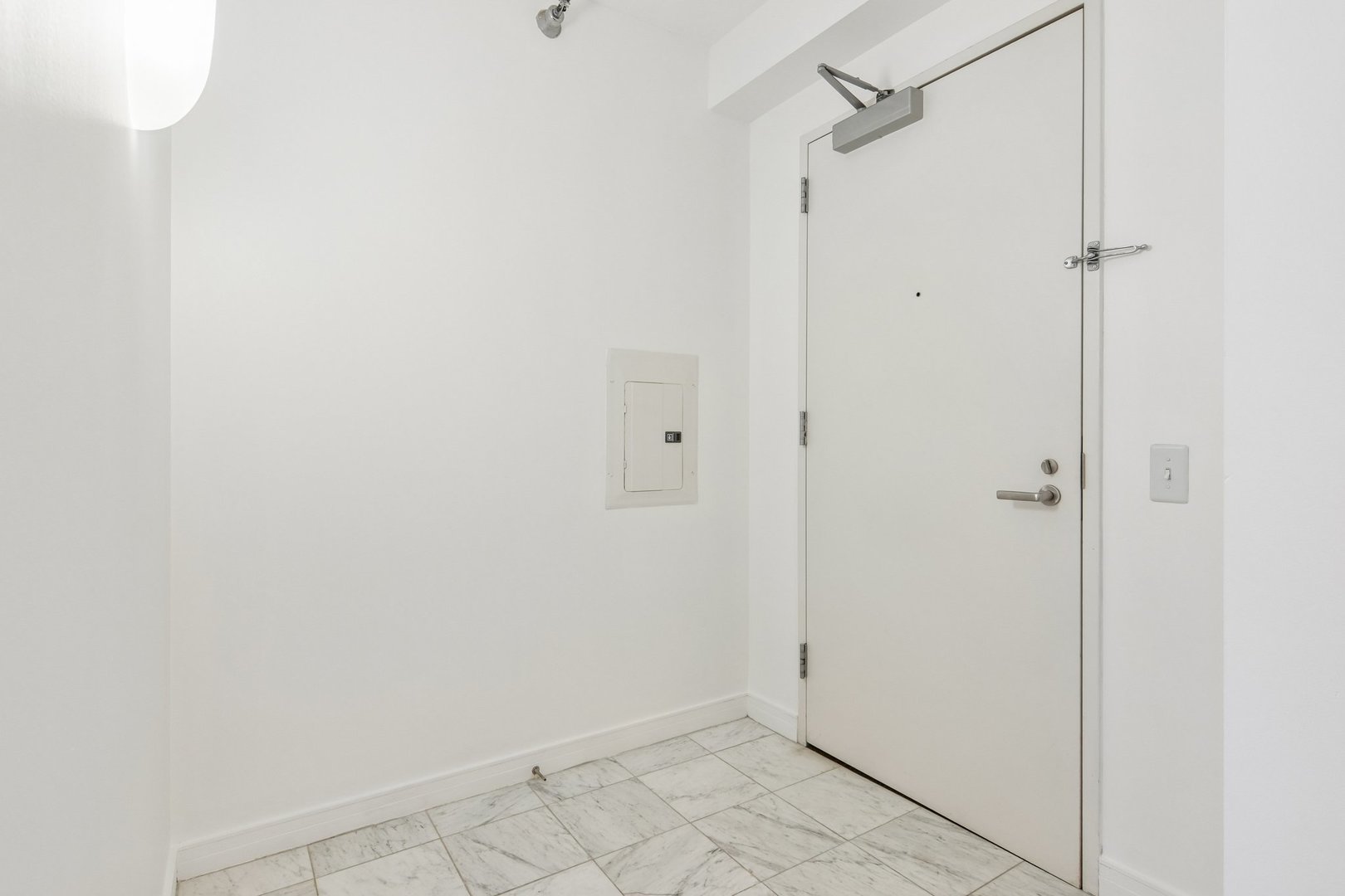512 N Mcclurg Court Unit: 3809