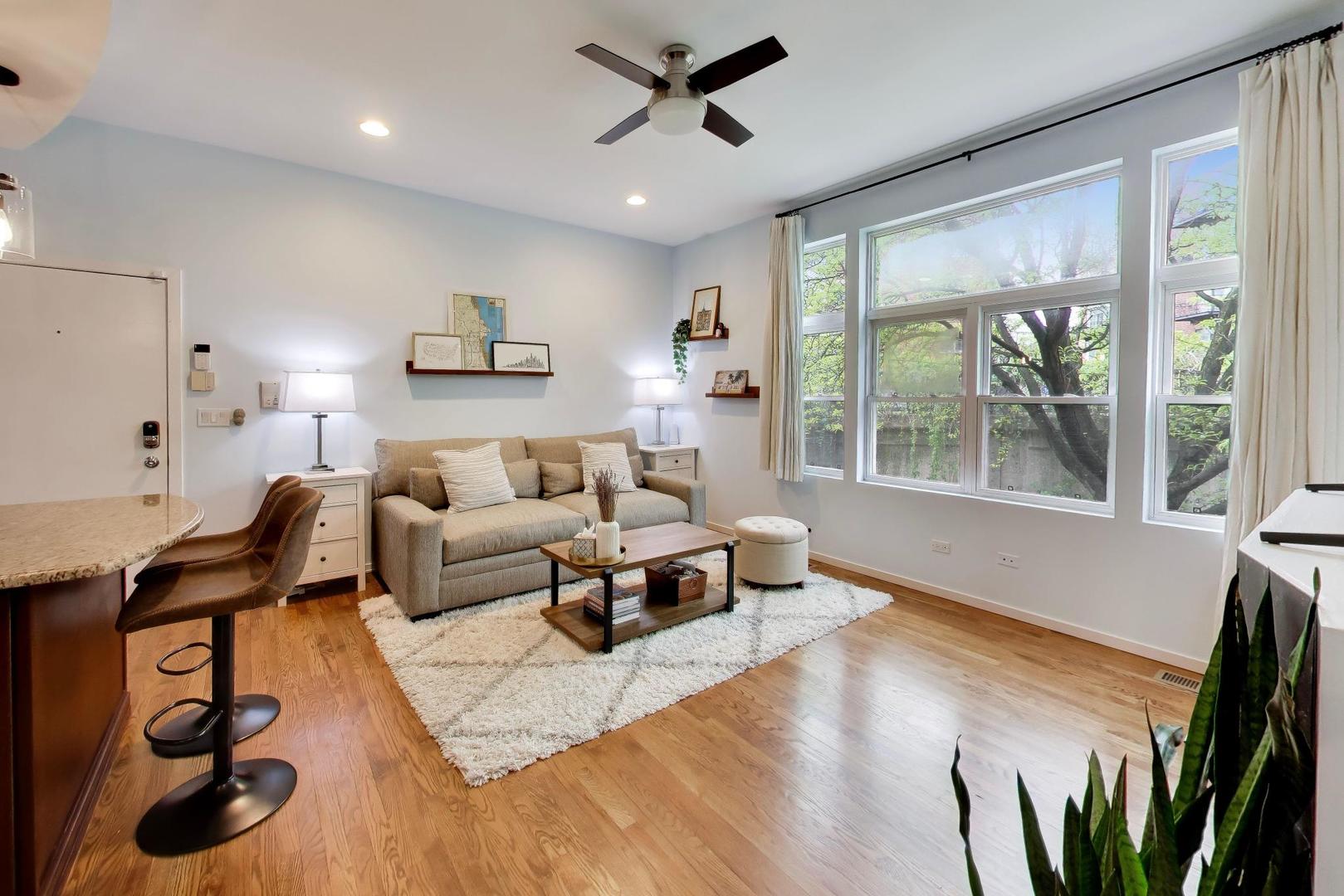 2300 W Bloomingdale Avenue Unit: B