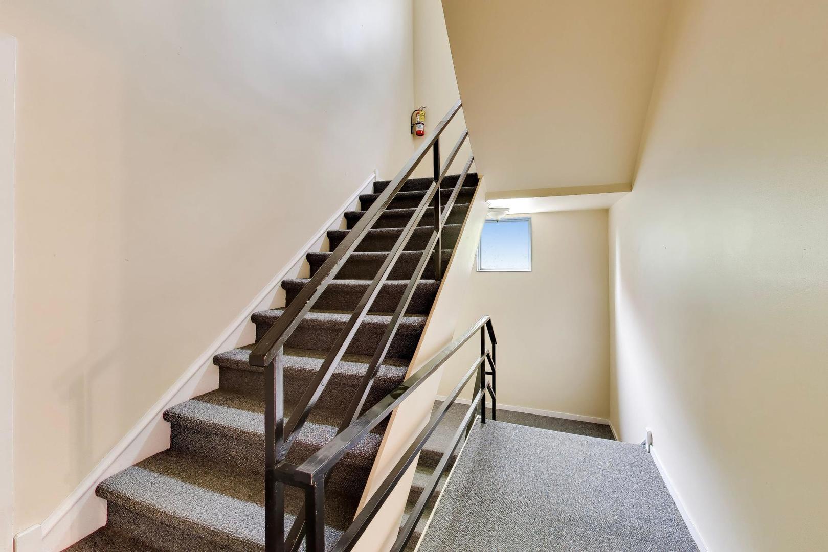 2300 W Bloomingdale Avenue Unit: B