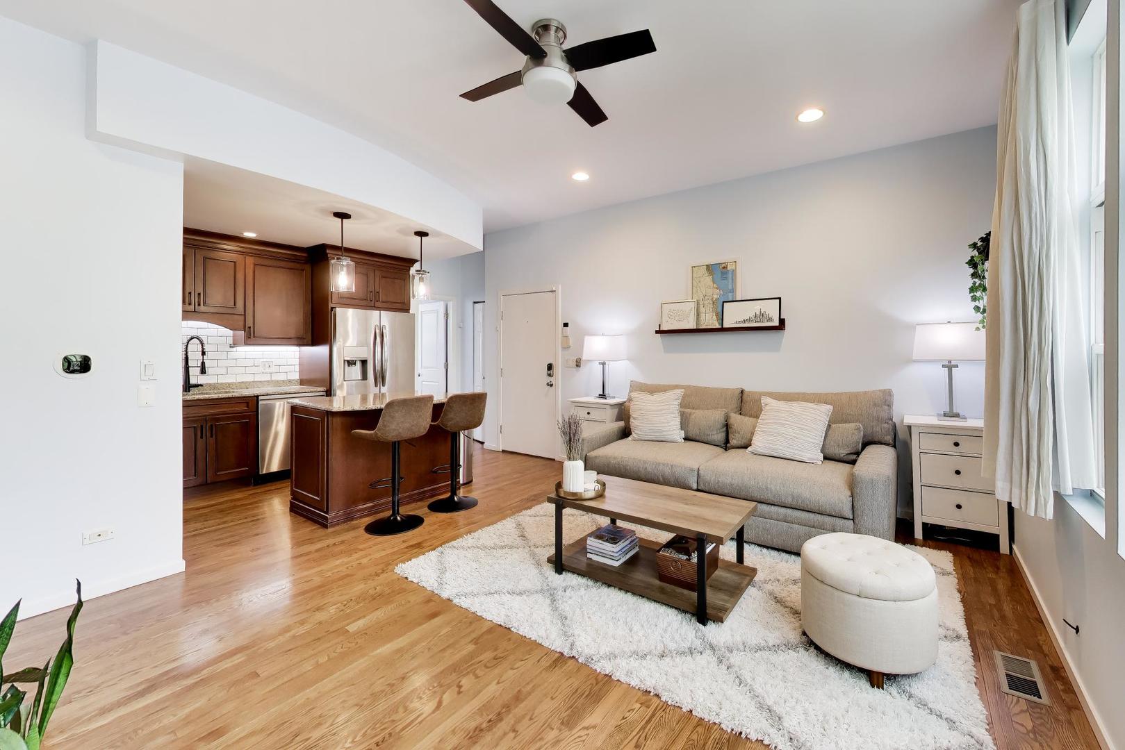 2300 W Bloomingdale Avenue Unit: B