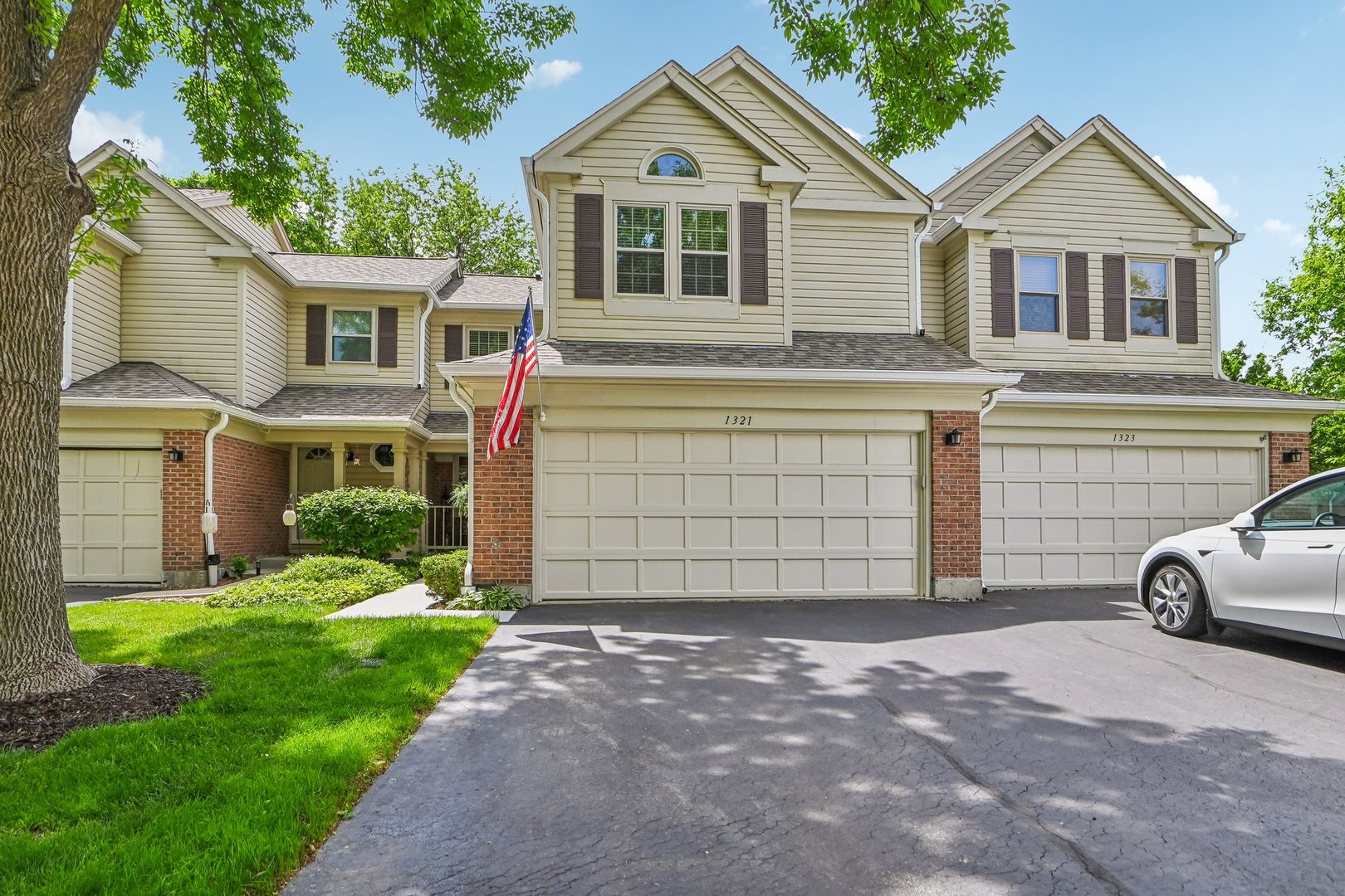 1321 Orrington Court