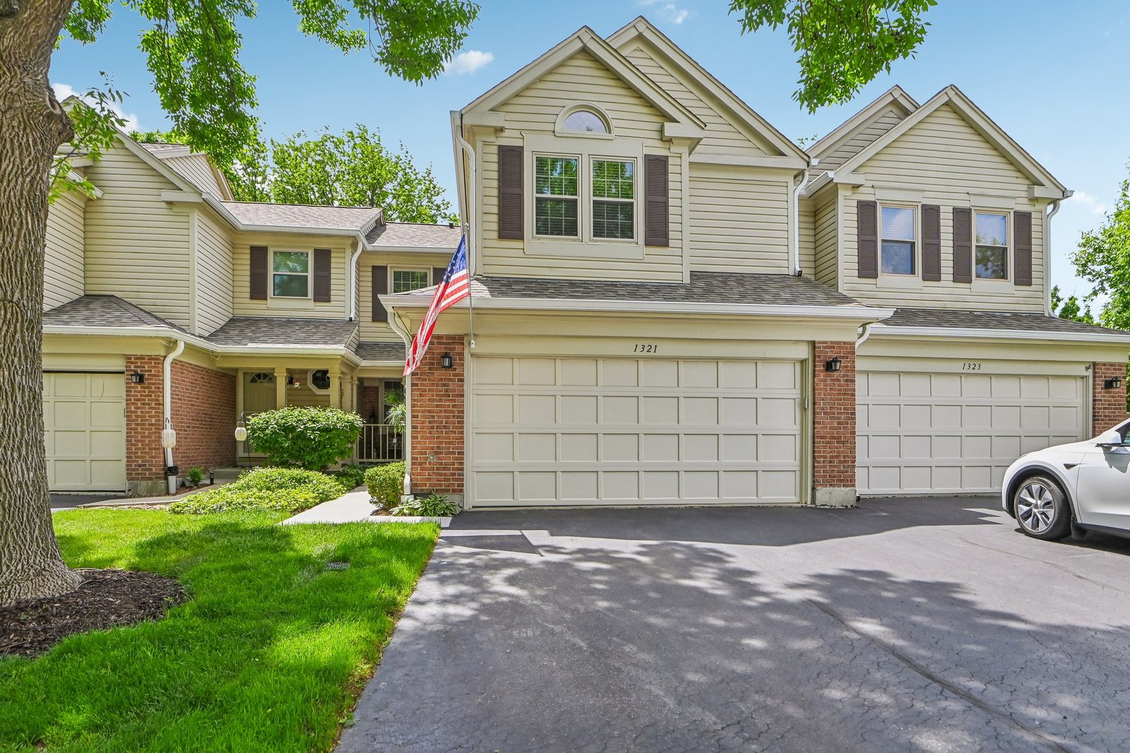 1321 Orrington Court