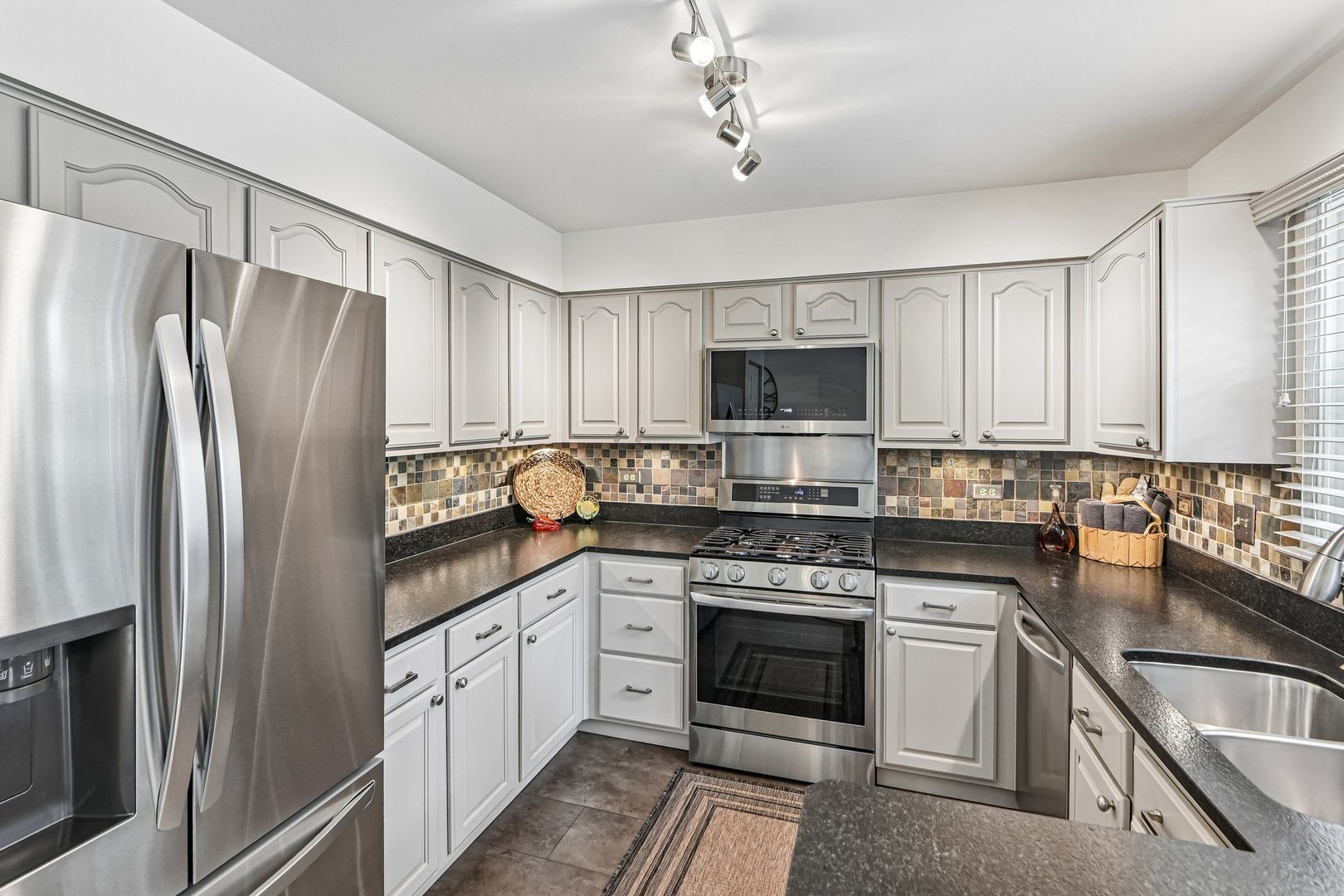 1321 Orrington Court