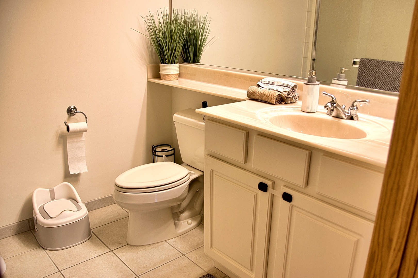 3401 N Carriageway Drive Unit: 401