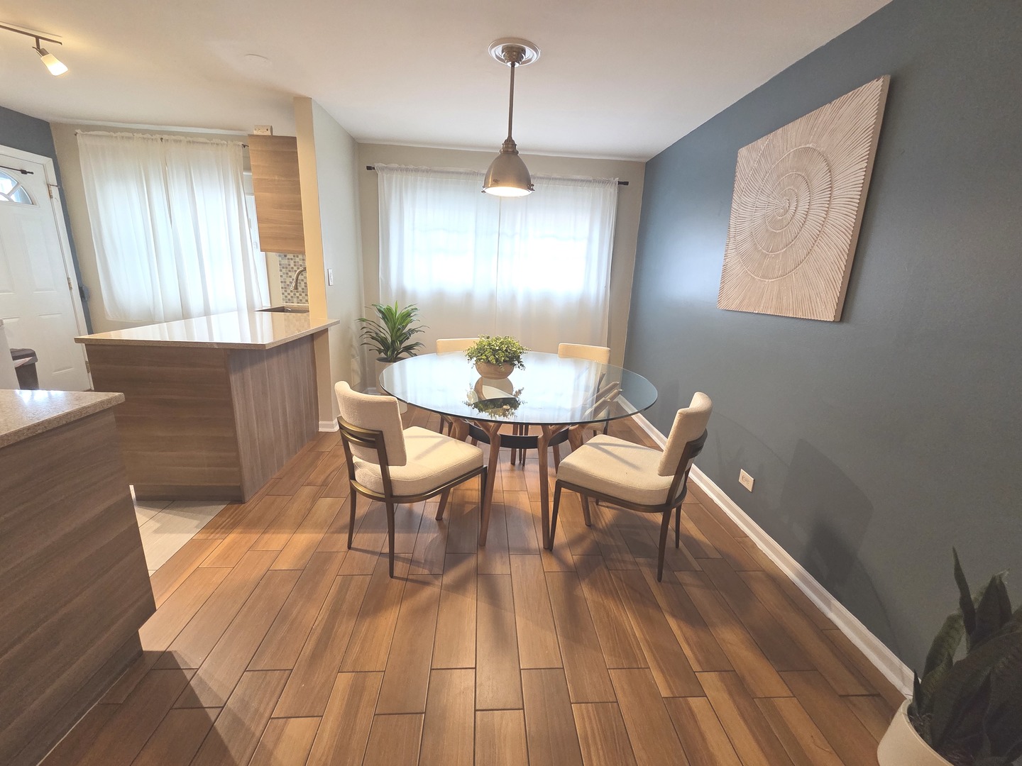 1236 W FARWELL Avenue Unit: 1B
