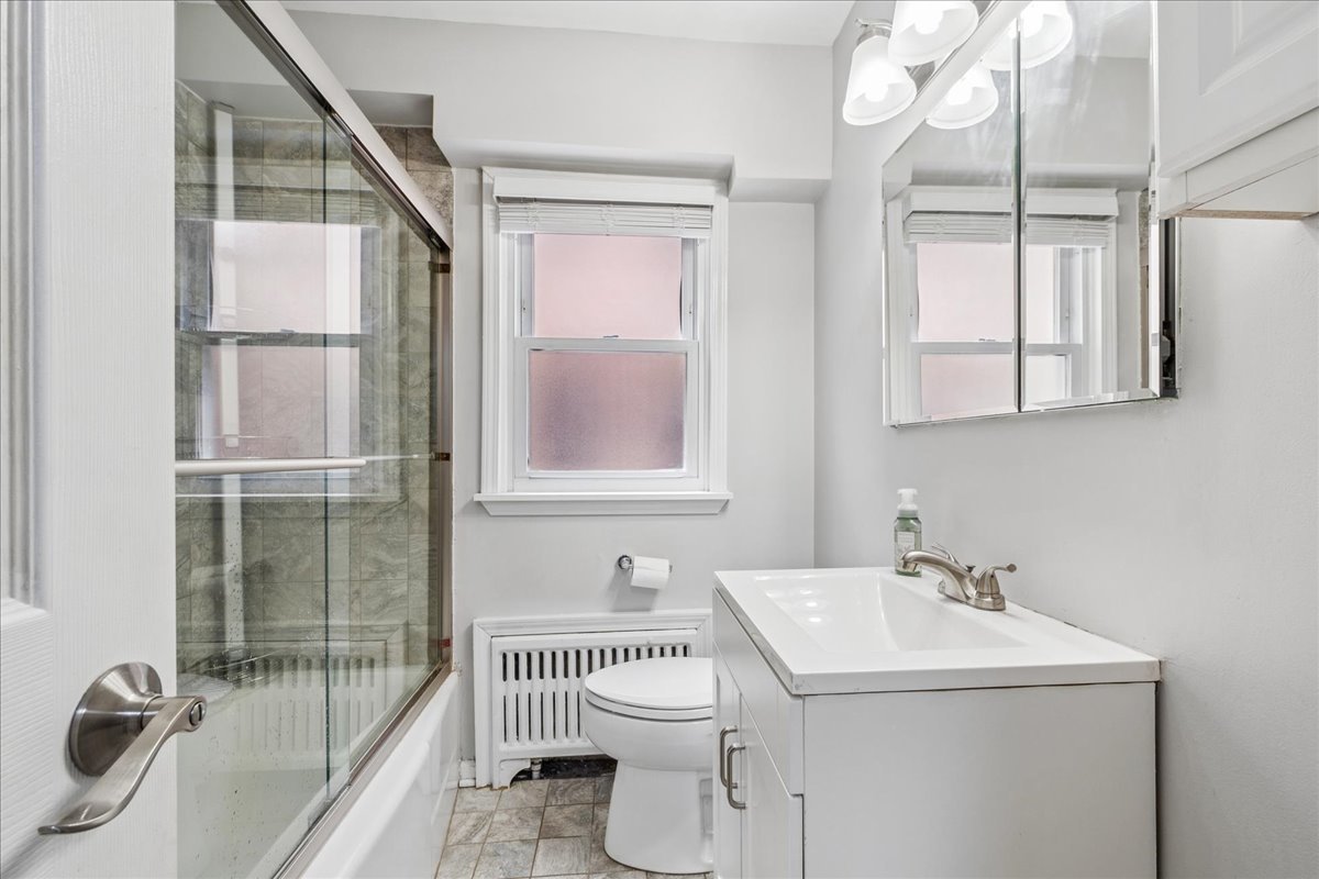 2246 Sherman Avenue Unit: 1