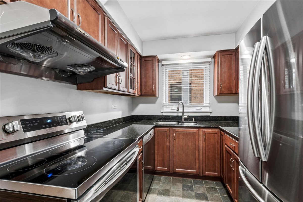 2246 Sherman Avenue Unit: 1
