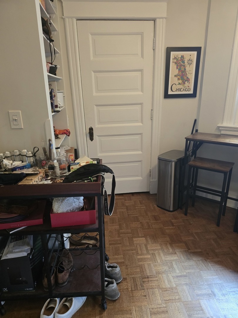 2800 N Pine Grove Avenue Unit: 7F