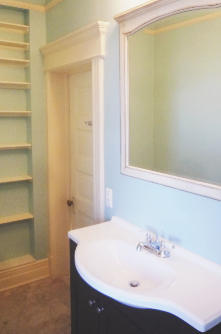 2800 N Pine Grove Avenue Unit: 7F