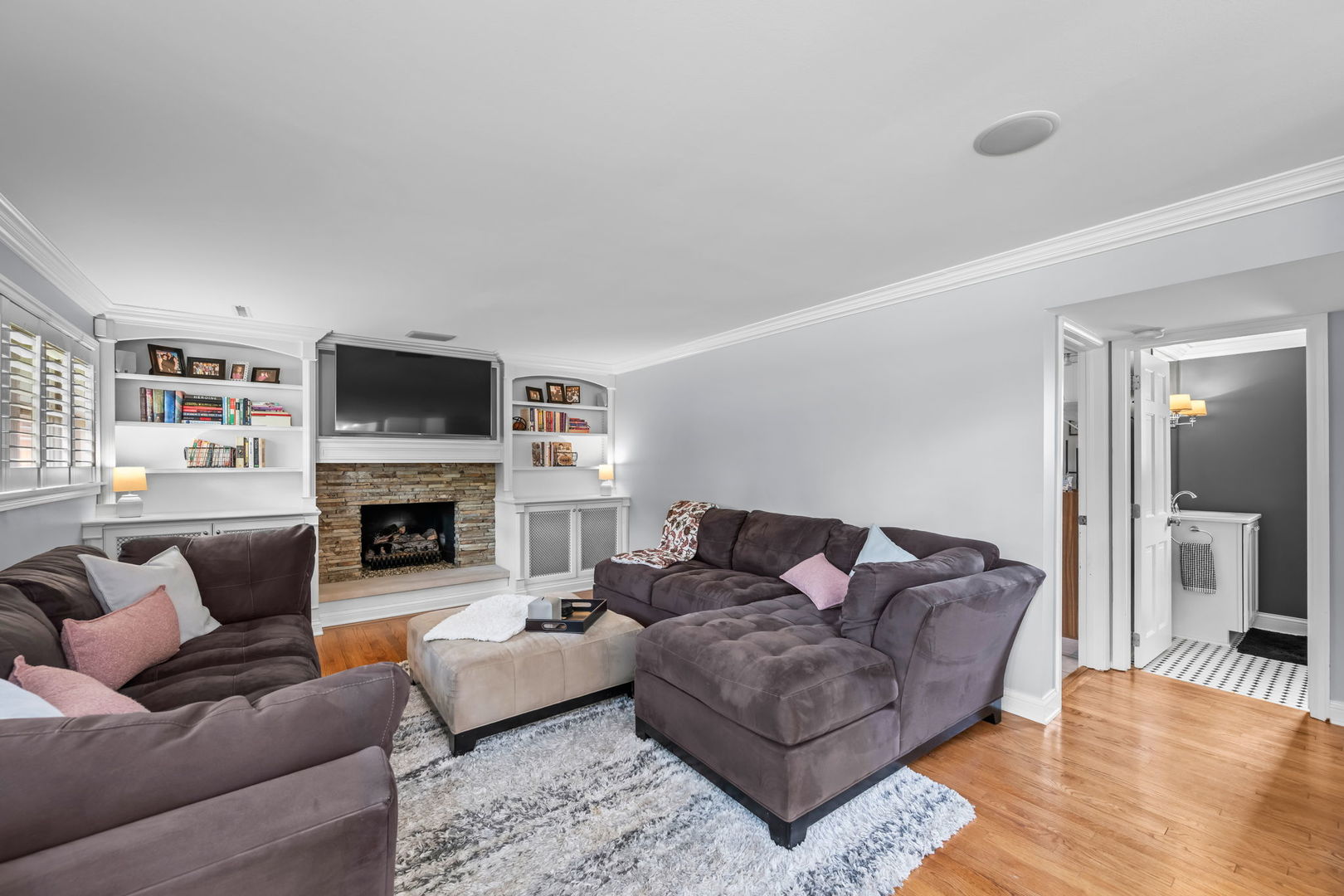1211 W Haven Drive