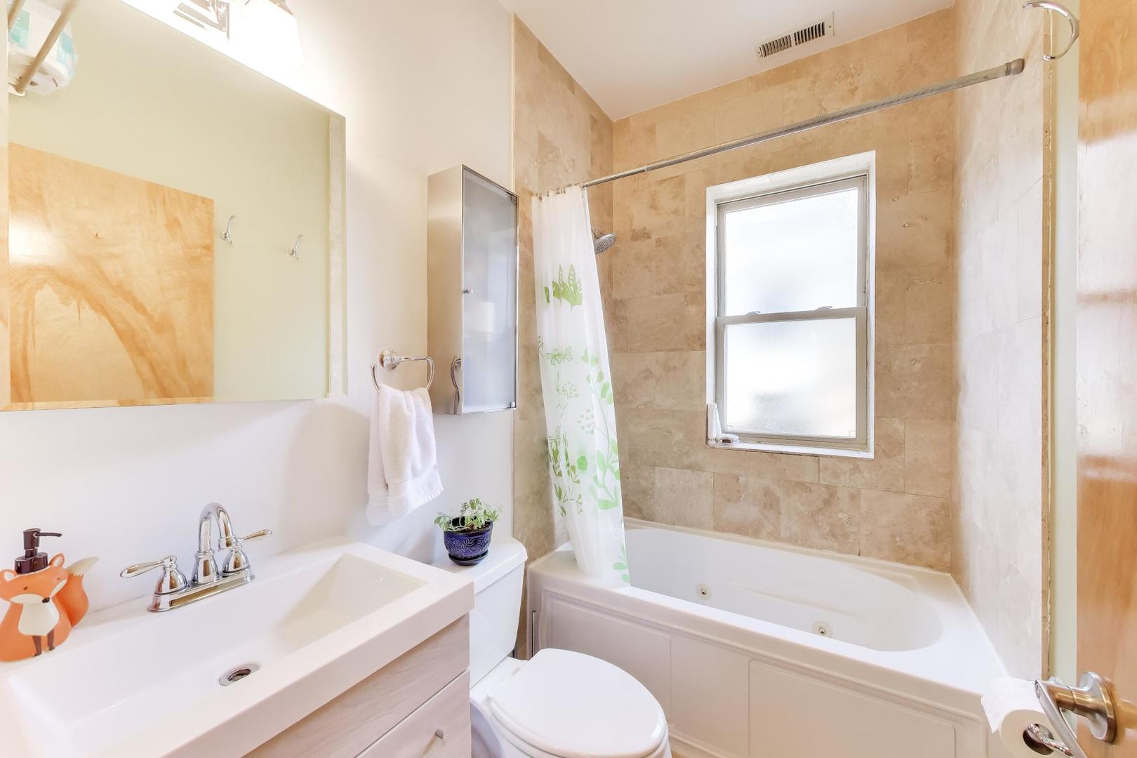 1624 W Columbia Avenue Unit: 3N