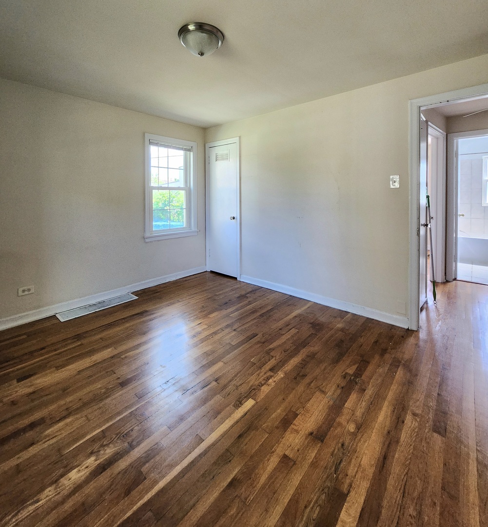 4231 W Nelson Street Unit: 1