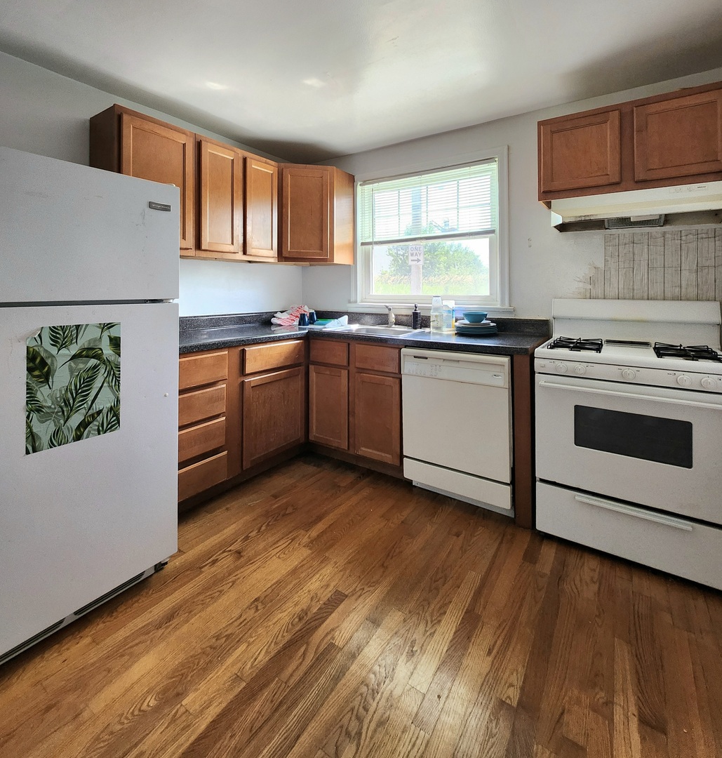 4231 W Nelson Street Unit: 1