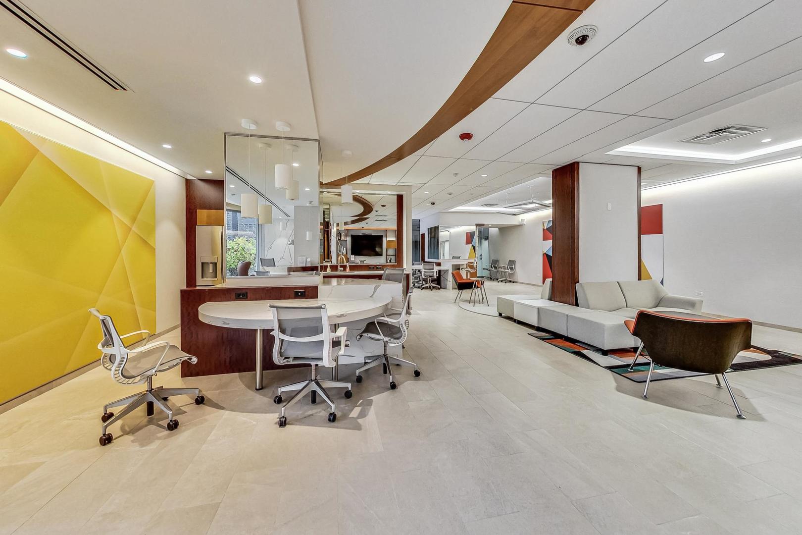 400 E Randolph Street Unit: 1727