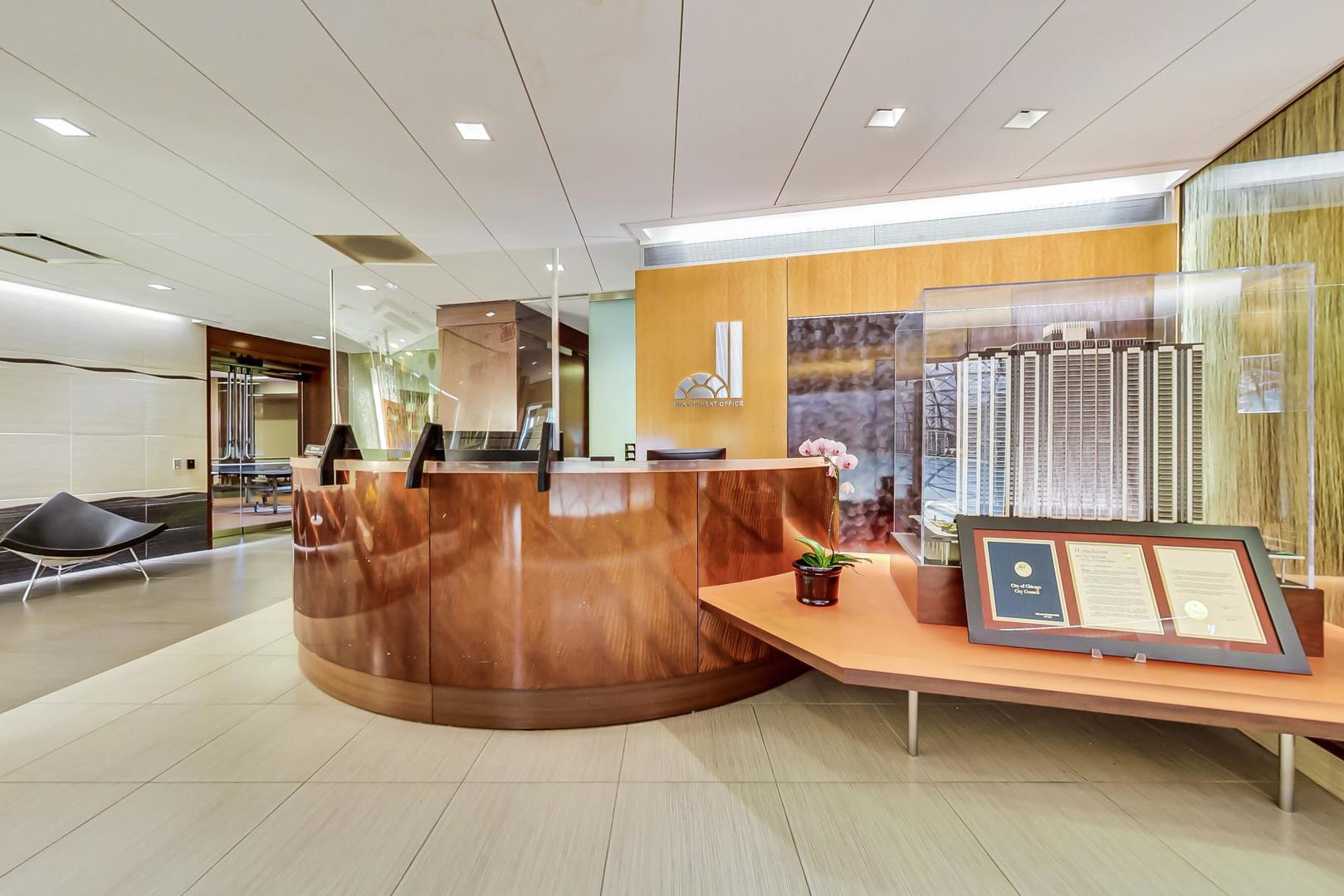400 E Randolph Street Unit: 1727