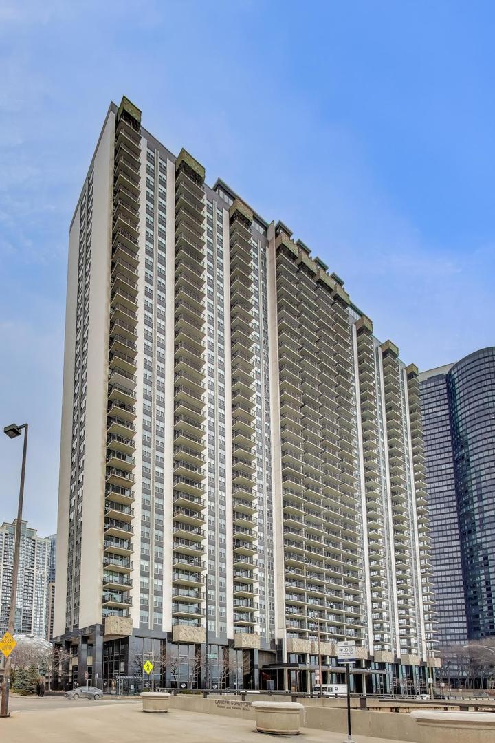 400 E Randolph Street Unit: 1727