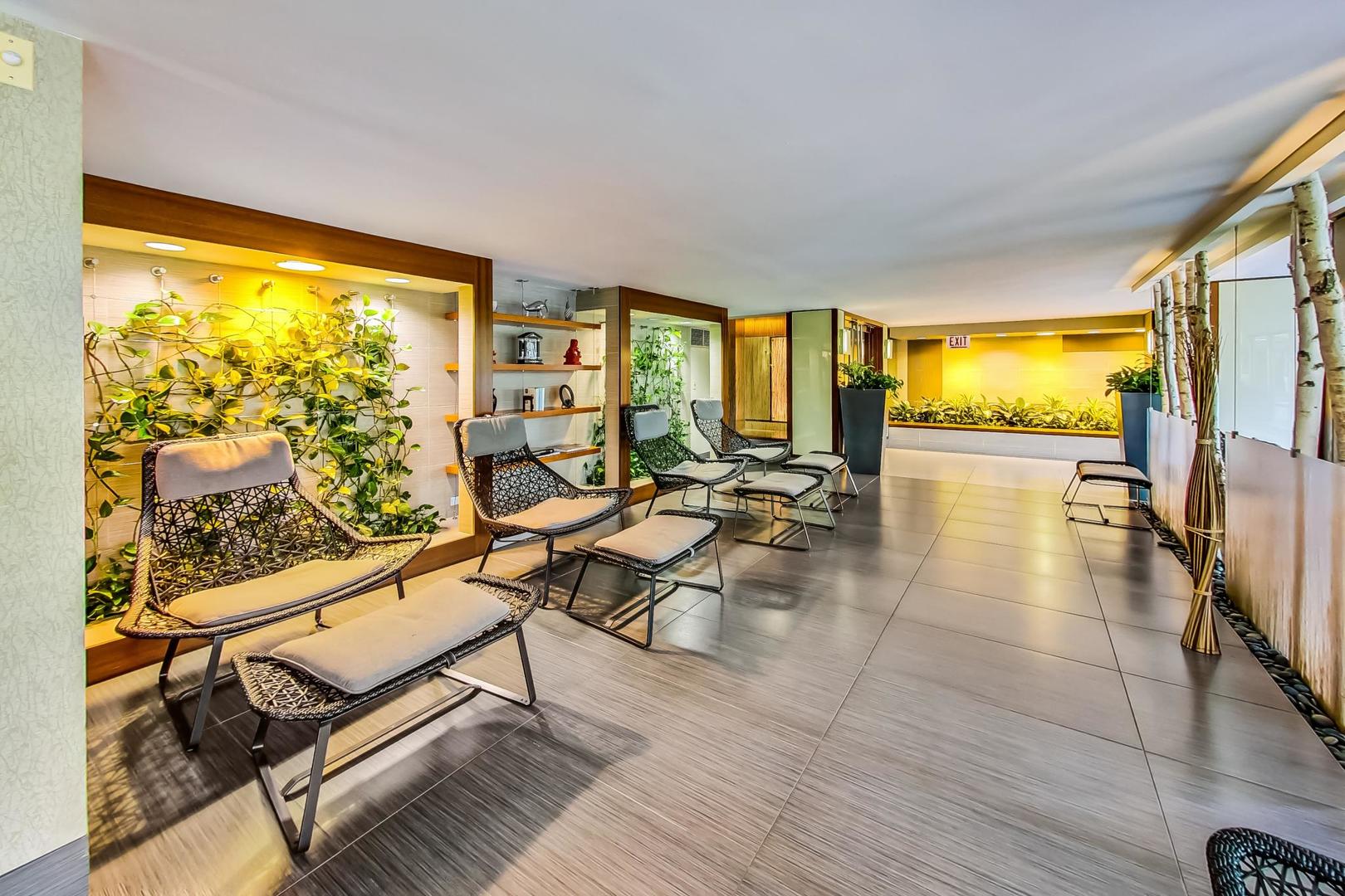 400 E Randolph Street Unit: 1727