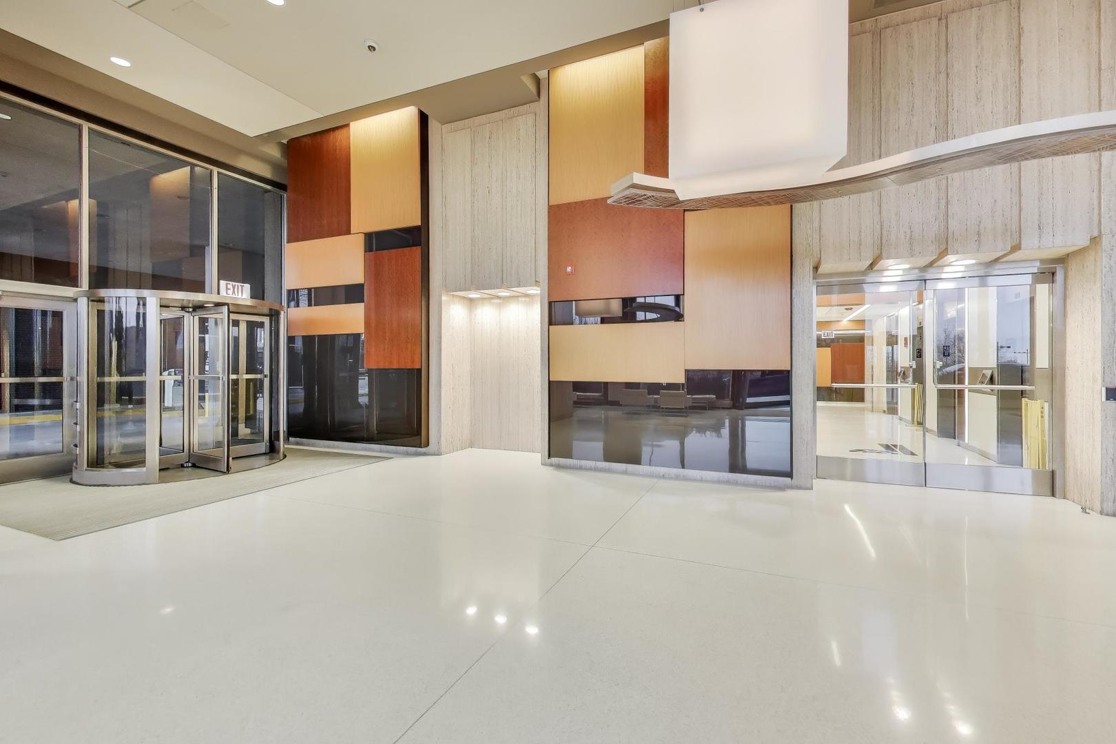 400 E Randolph Street Unit: 1727