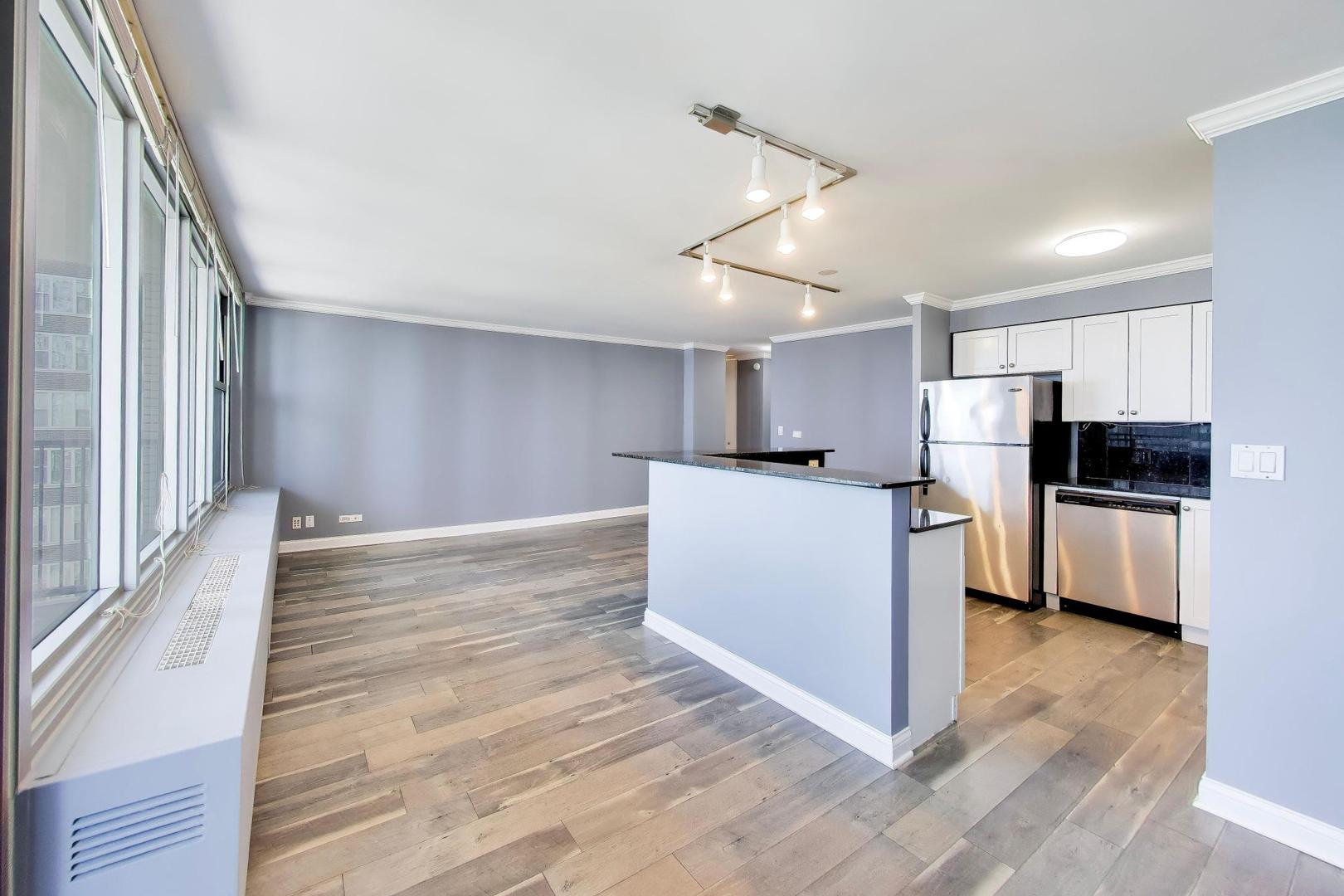 400 E Randolph Street Unit: 1727