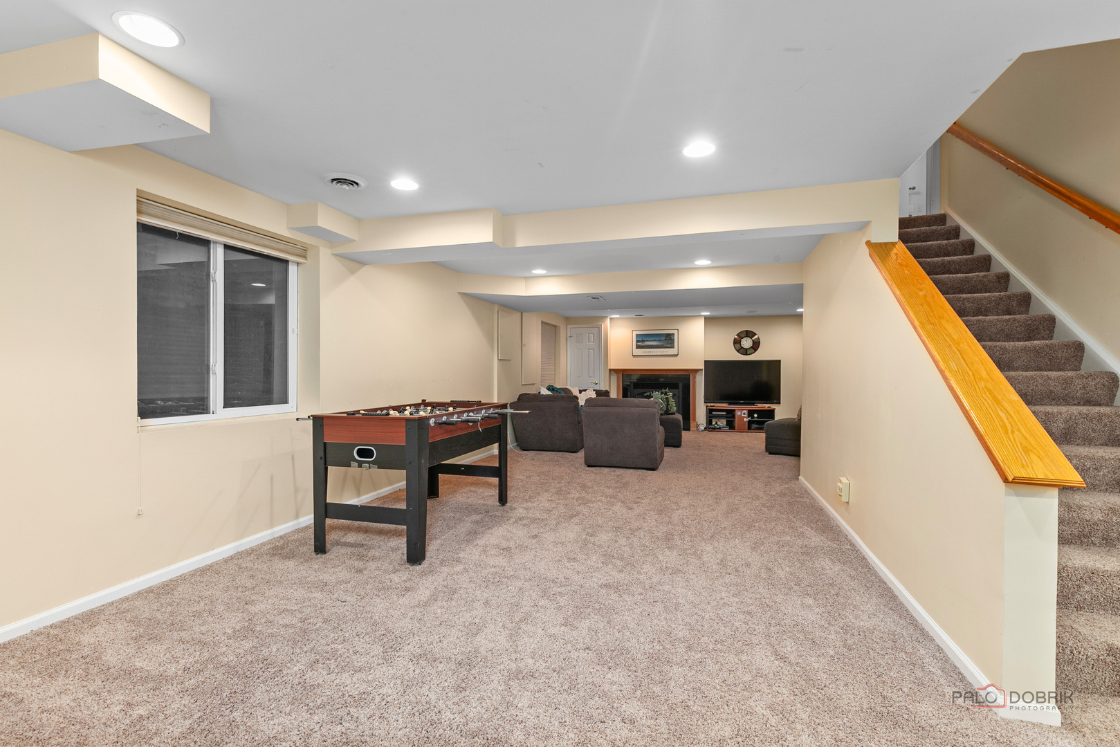 332 colonial Drive