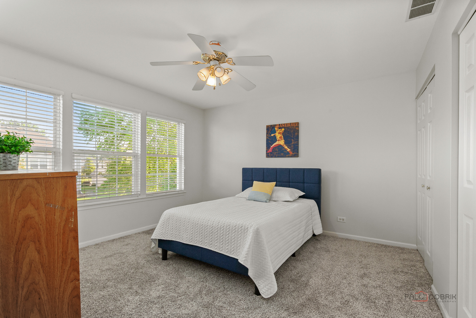 332 colonial Drive