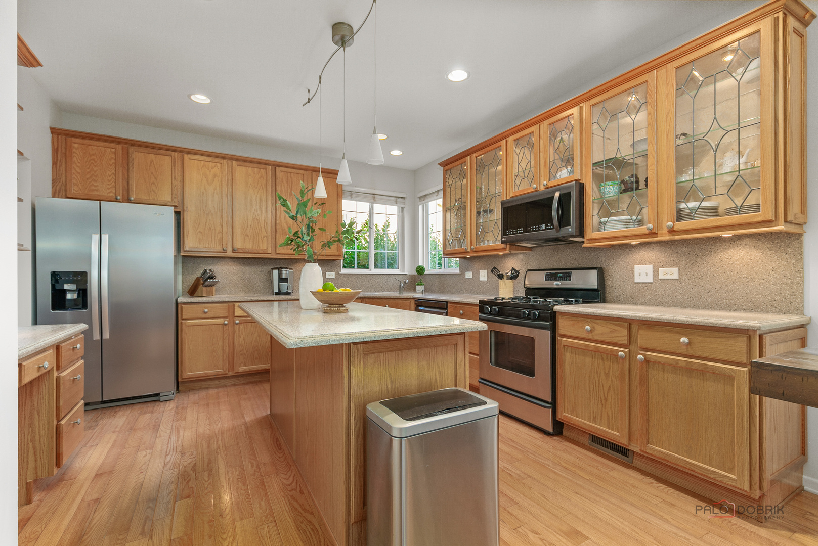 332 colonial Drive