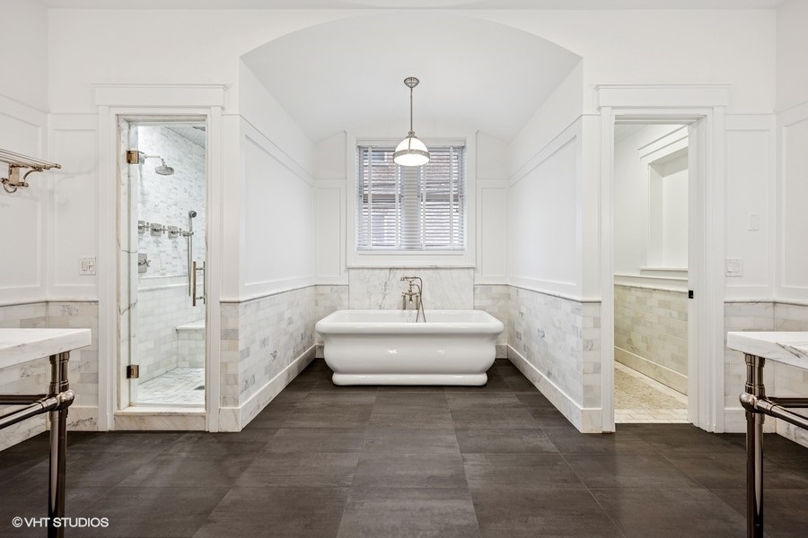 746 W Belden Avenue Unit: 1