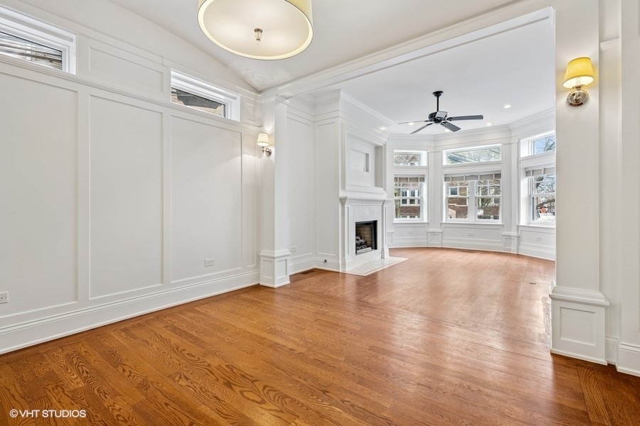 746 W Belden Avenue Unit: 1