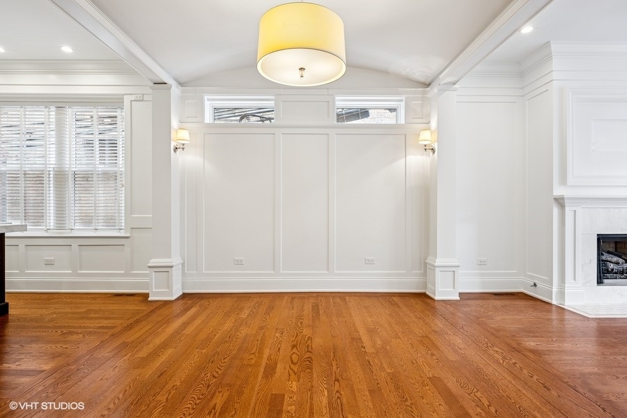 746 W Belden Avenue Unit: 1