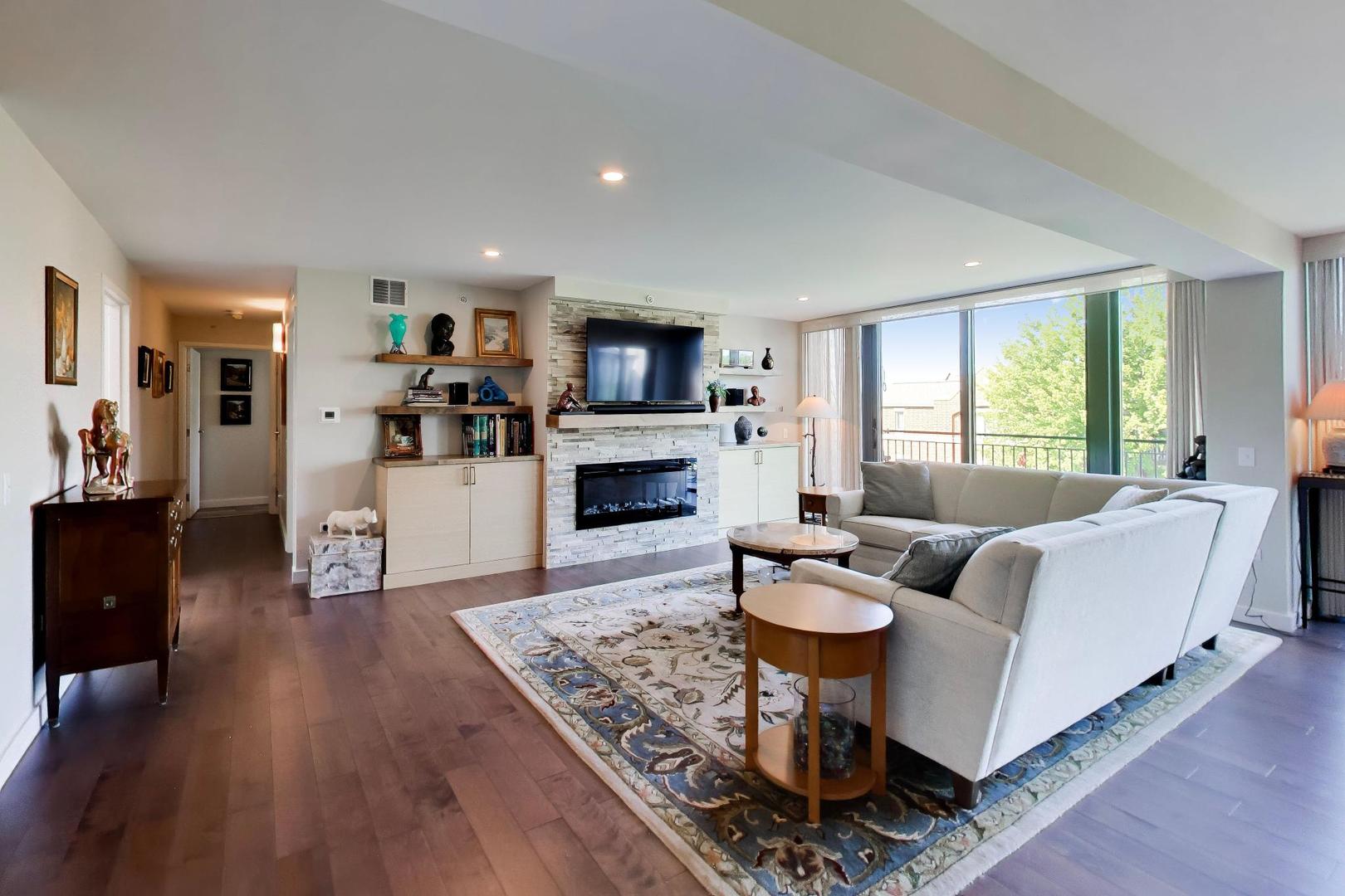 1633 2nd Street Unit: 503