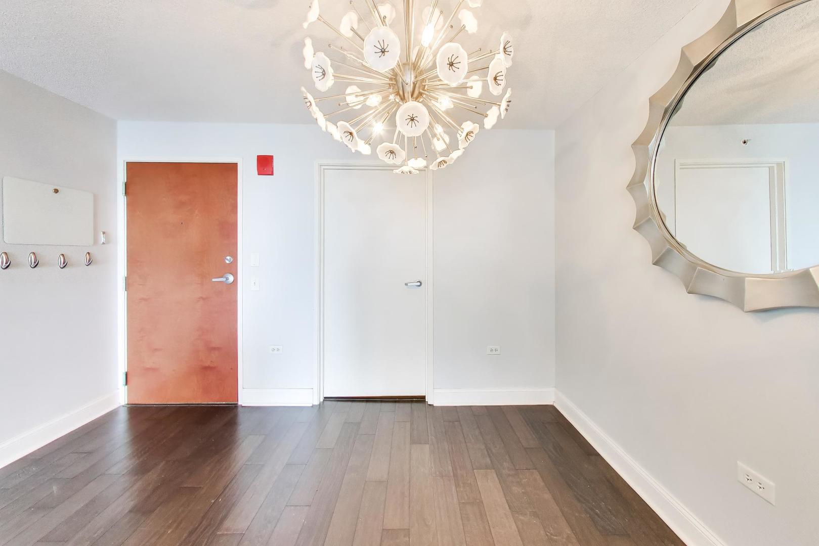 800 Elgin Road Unit: 913