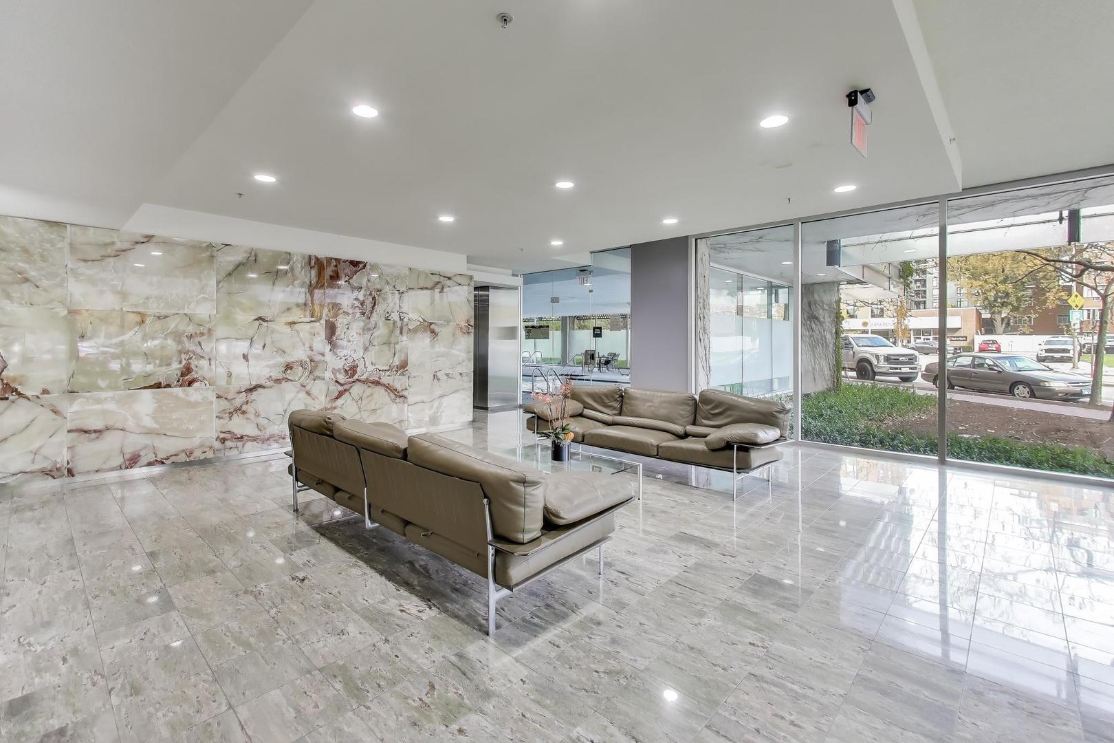 800 Elgin Road Unit: 913
