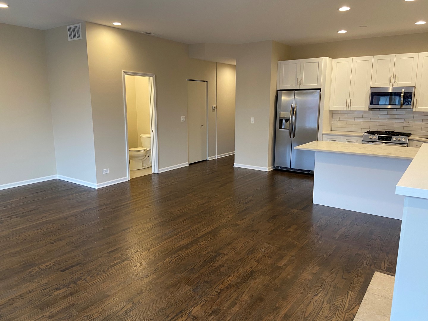 1837 W North Avenue Unit: 2