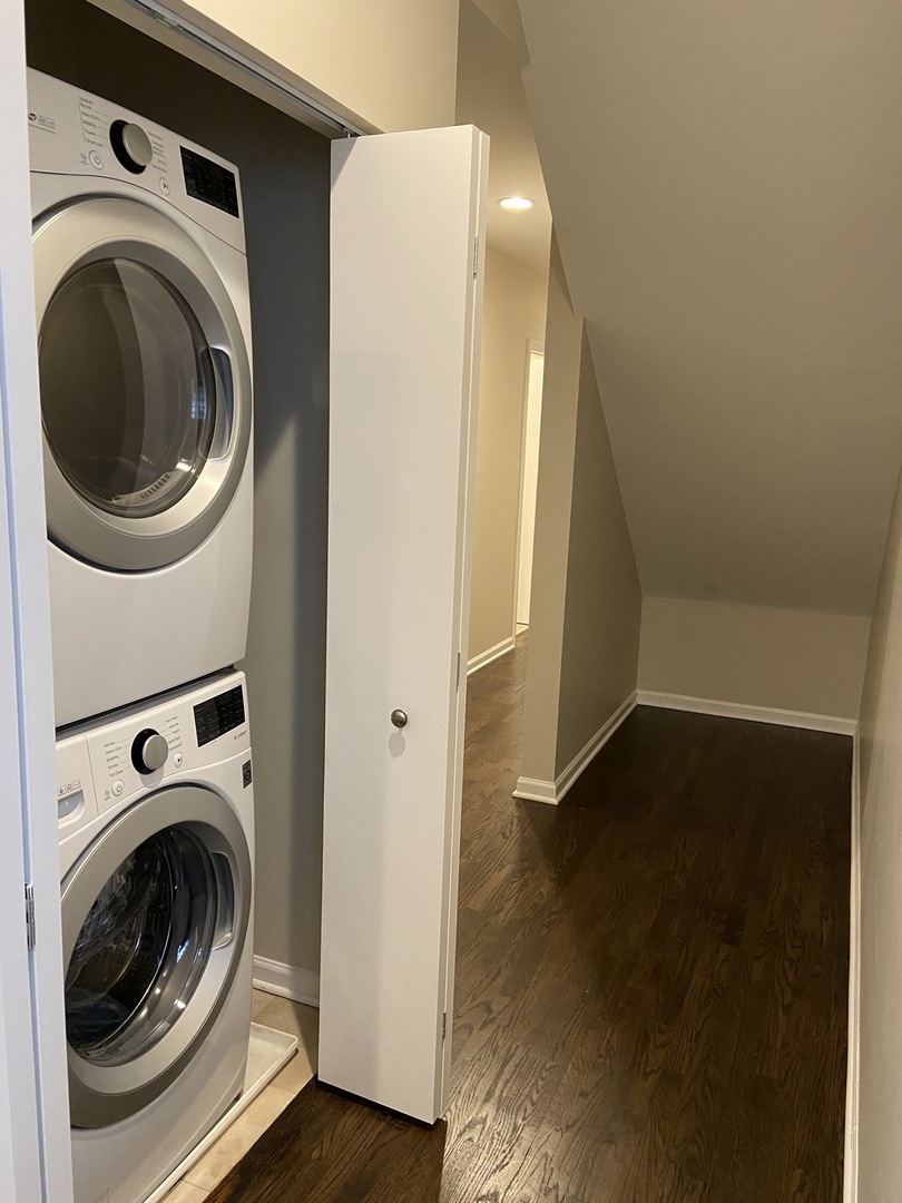 1837 W North Avenue Unit: 2
