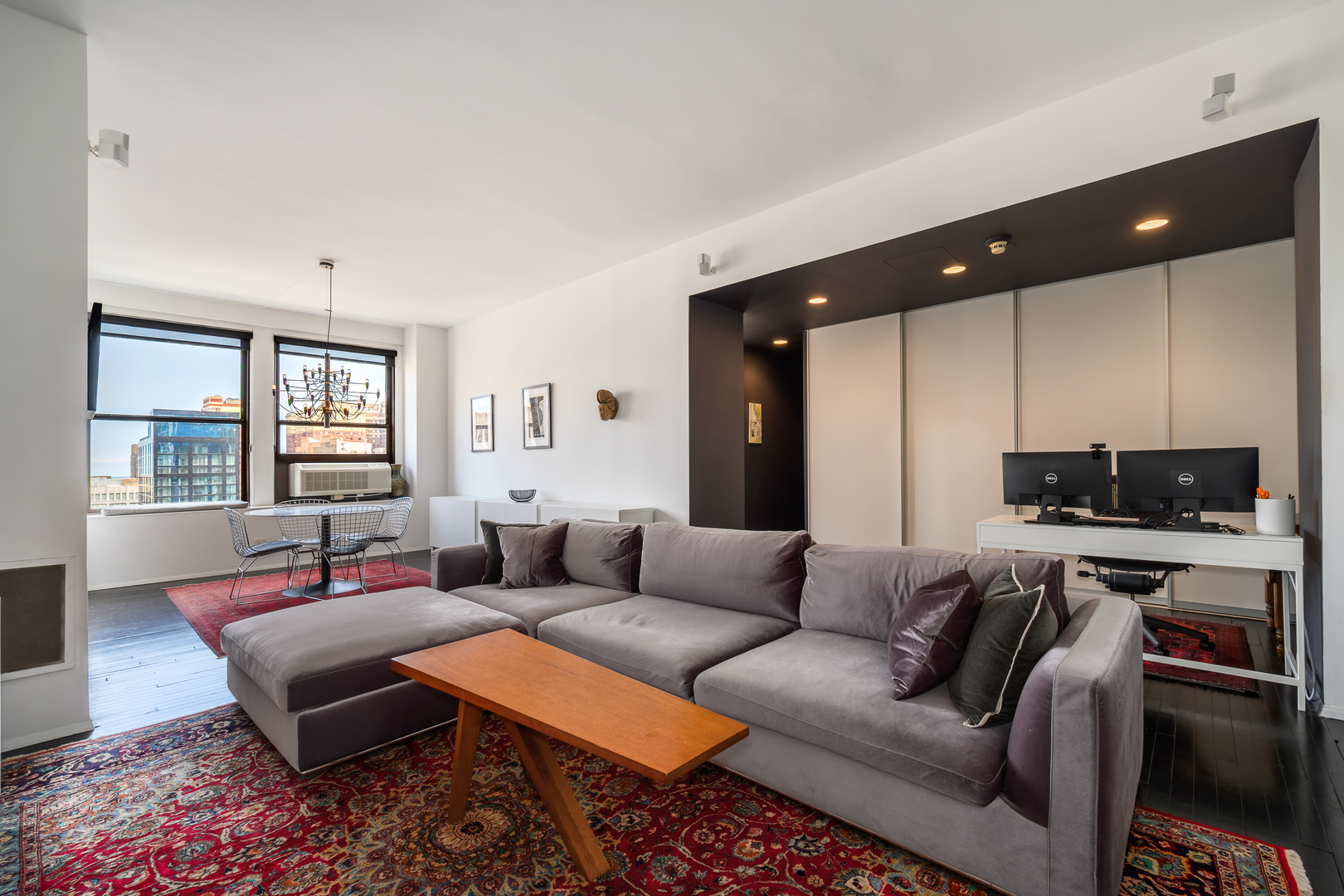 600 S DEARBORN Street Unit: 1414