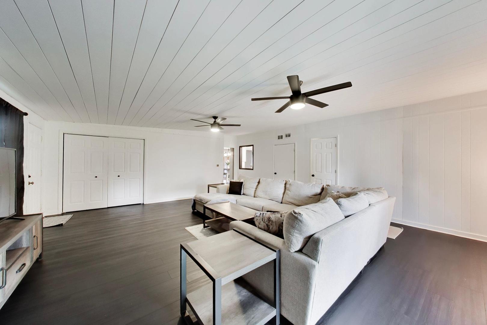 1430 Sequoia Lane