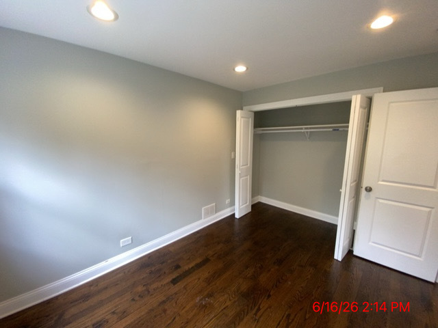 2719 N 74th Court