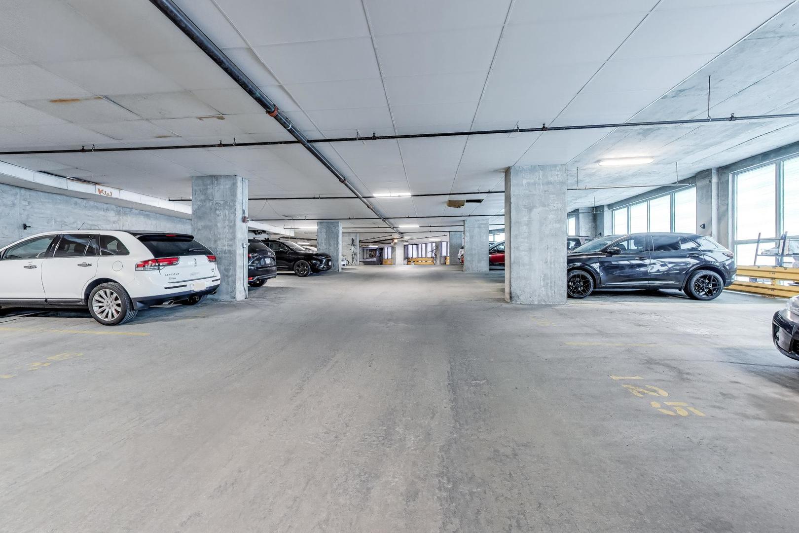1600 S Indiana Avenue Unit: 506