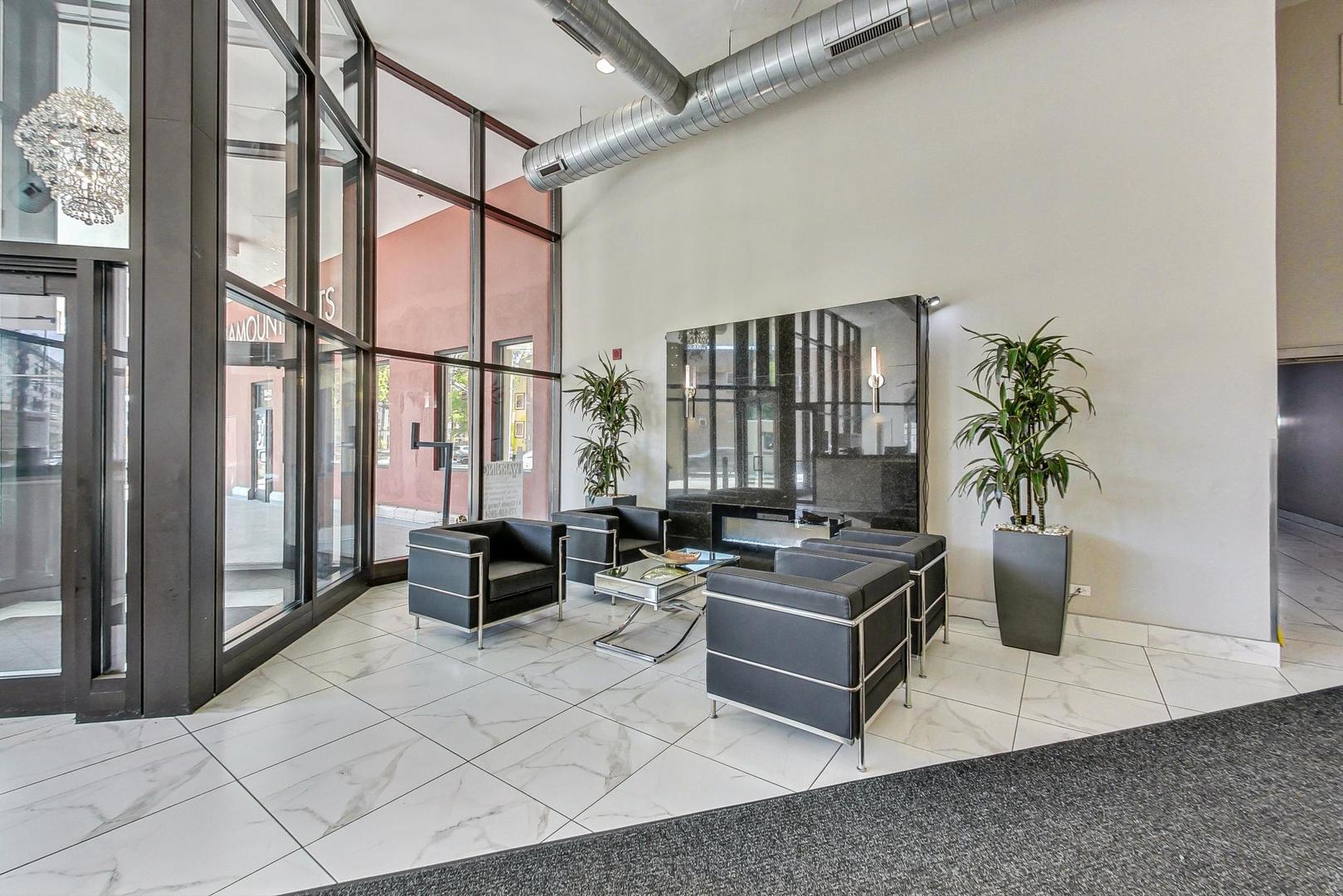 1645 W Ogden Avenue Unit: 602