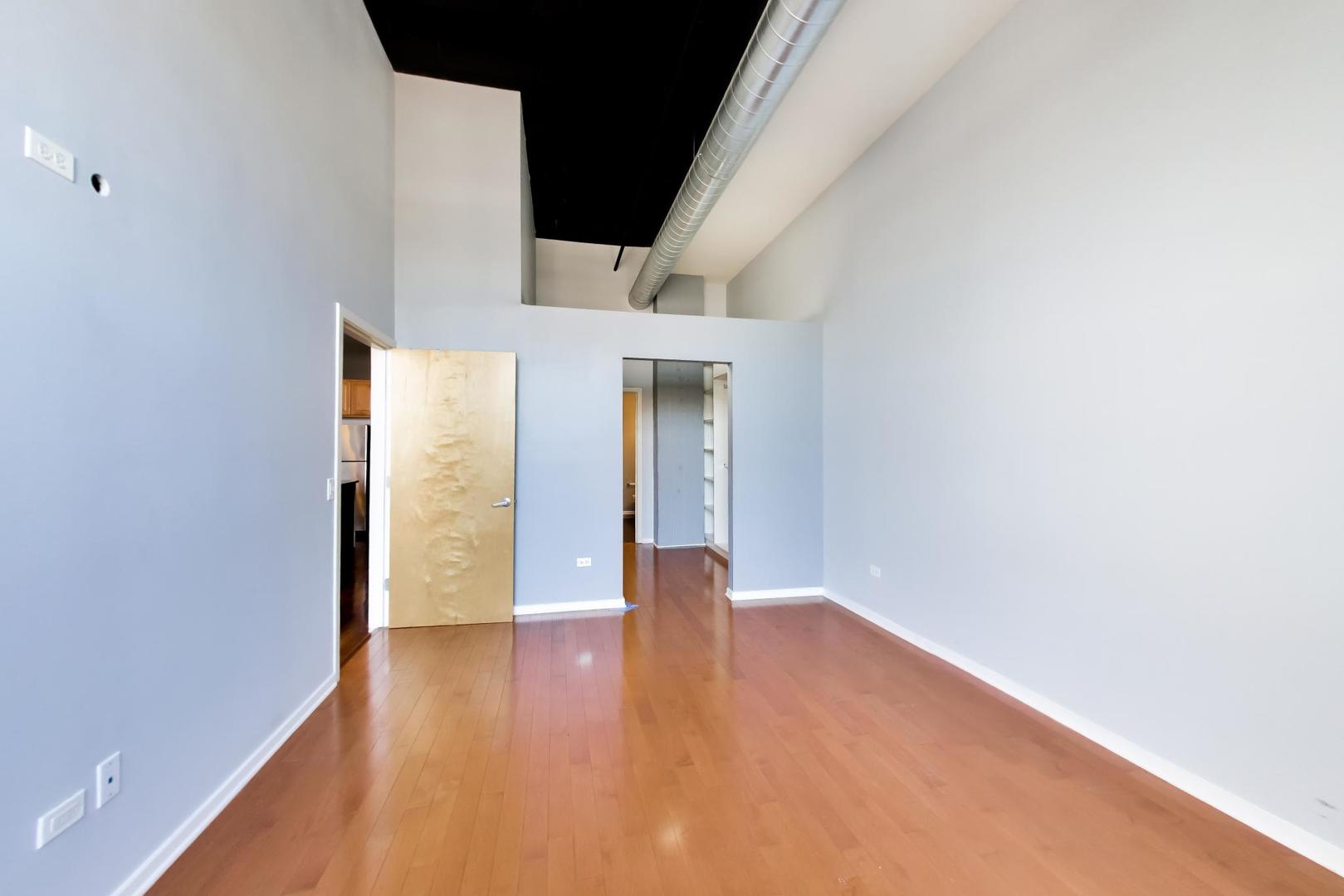 1645 W Ogden Avenue Unit: 602