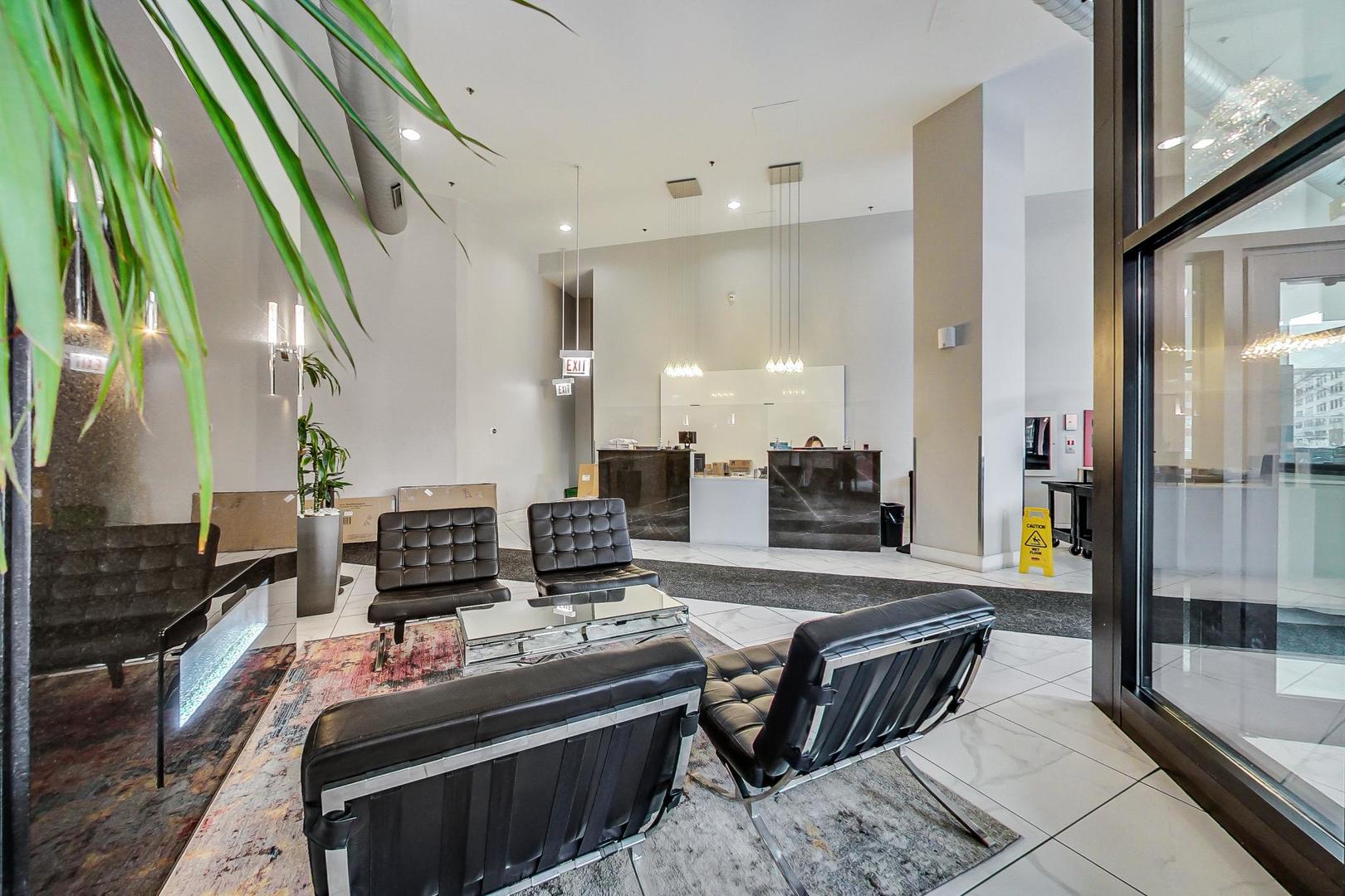 1645 W Ogden Avenue Unit: 602